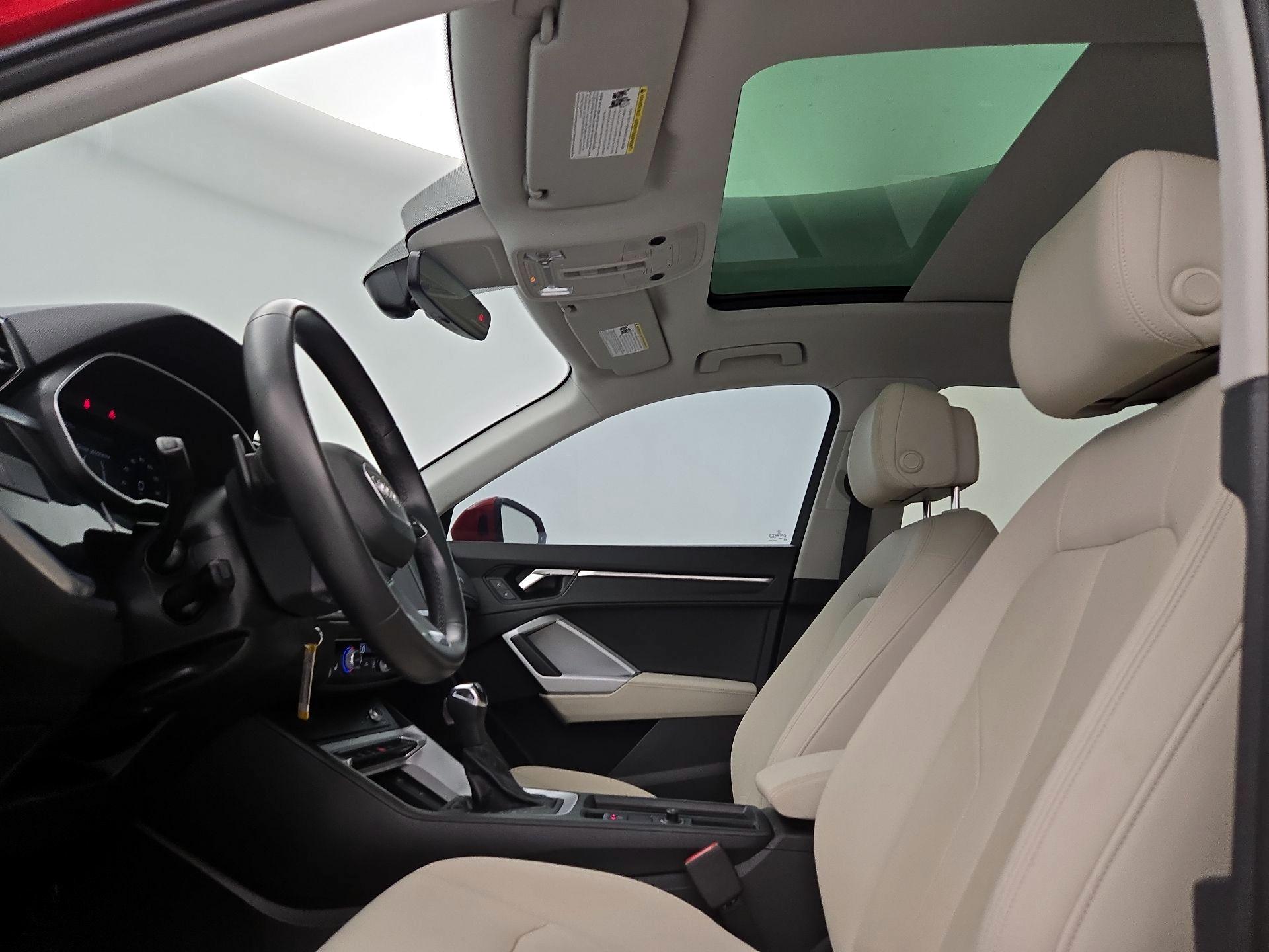 Thumbnail: 2022 Audi Q3 - 19