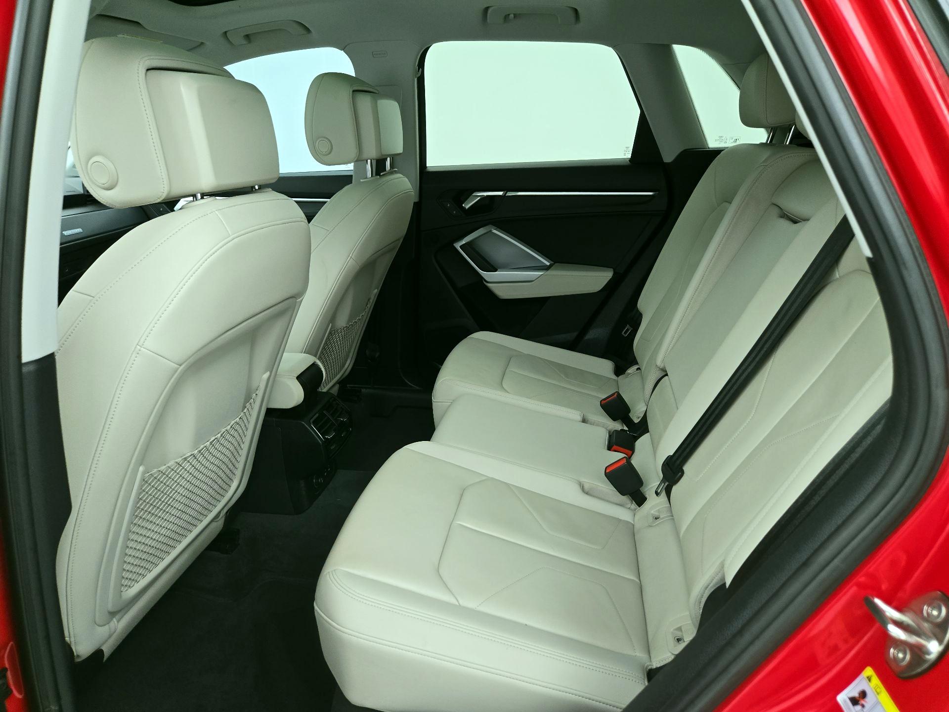 Thumbnail: 2022 Audi Q3 - 20