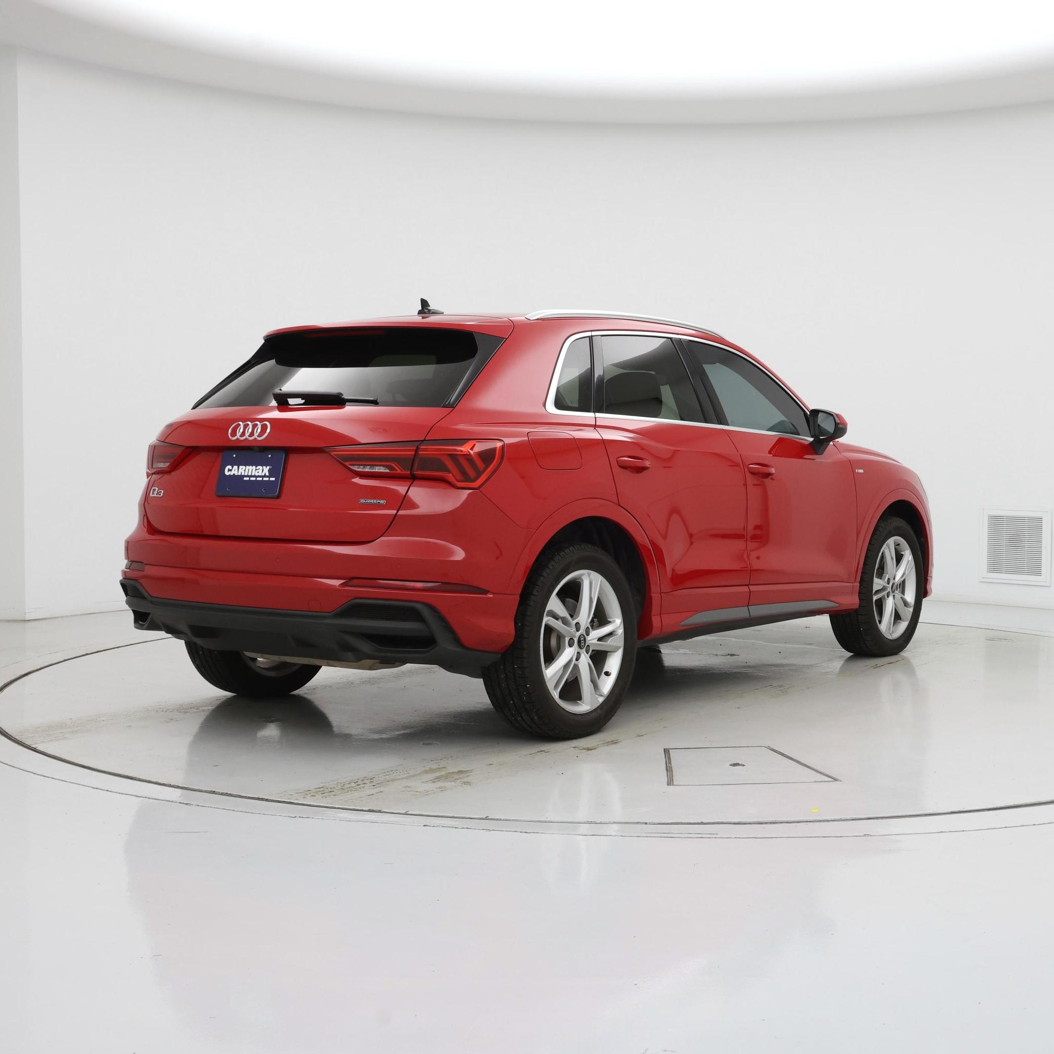 Thumbnail: 2022 Audi Q3 - 8