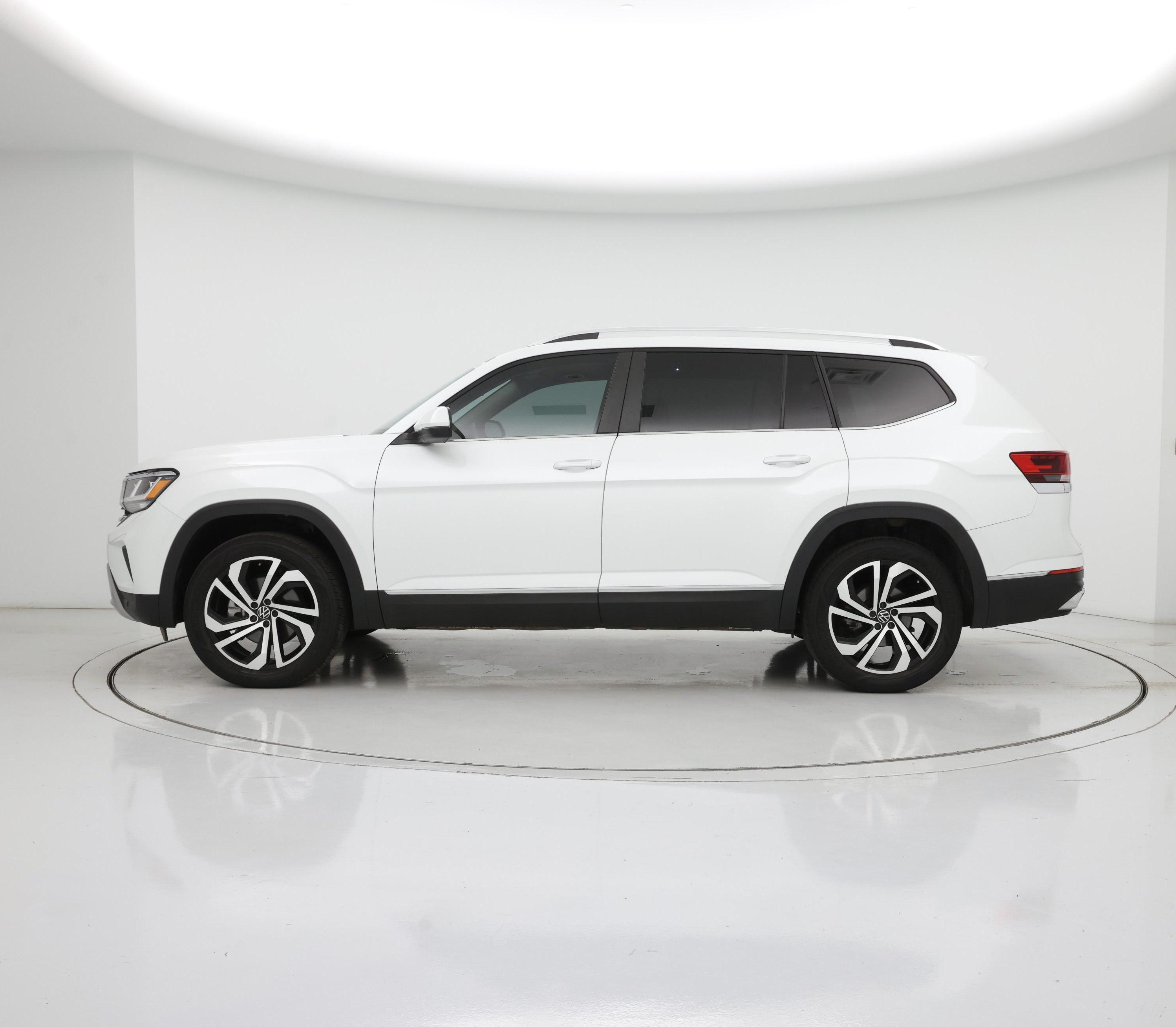 Thumbnail: 2023 Volkswagen Atlas - 3