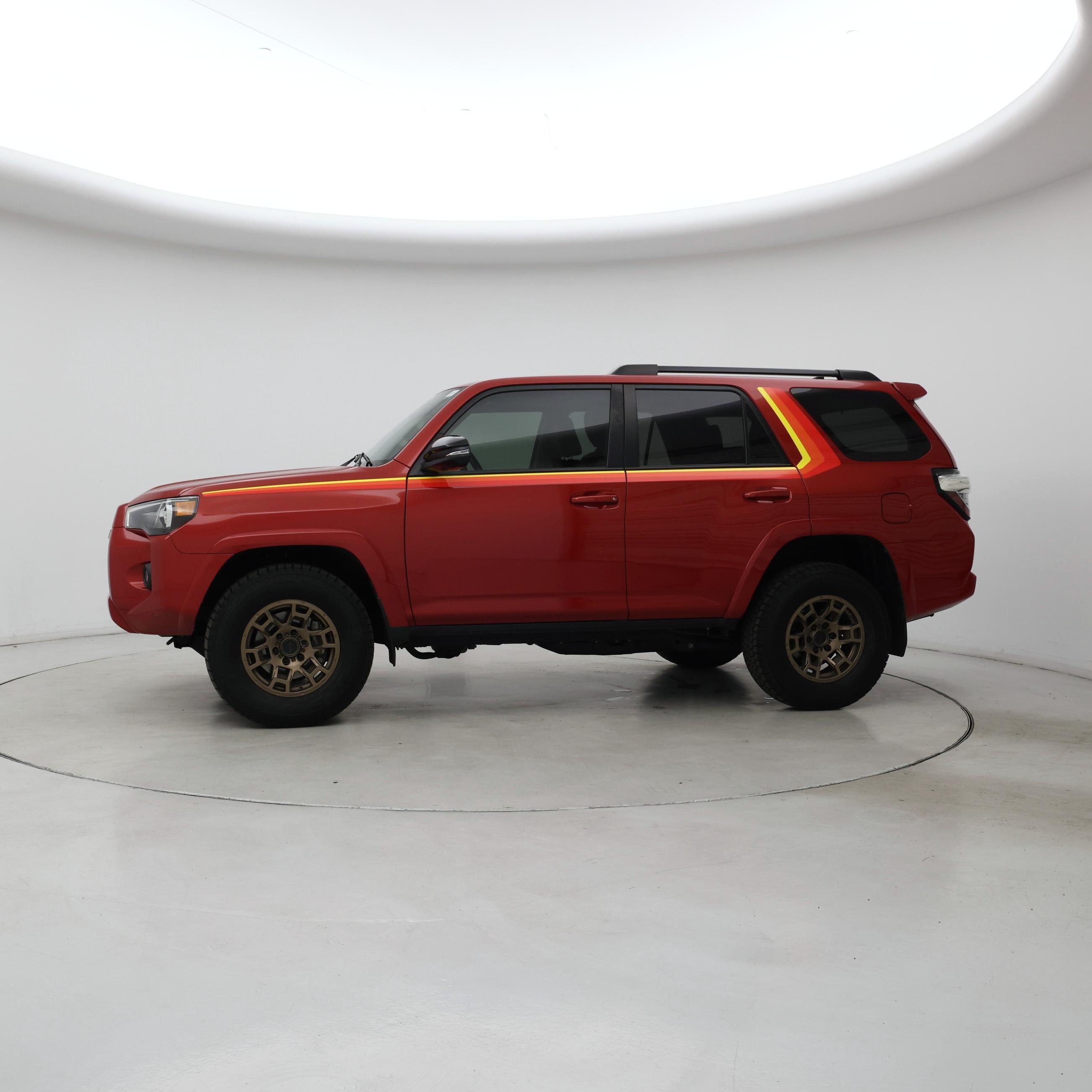 Thumbnail: 2023 Toyota 4Runner - 3