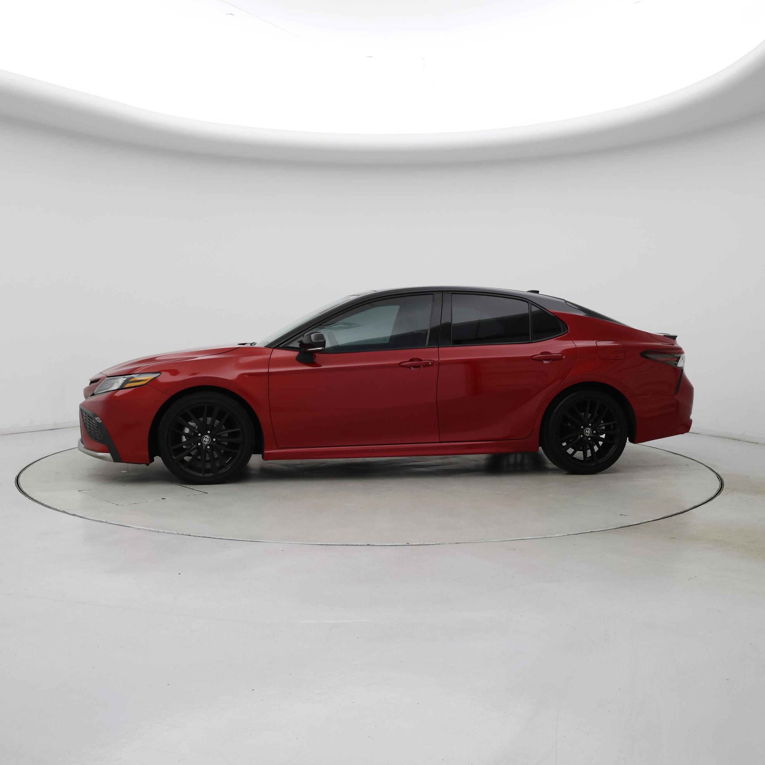 Thumbnail: 2024 Toyota Camry - 3