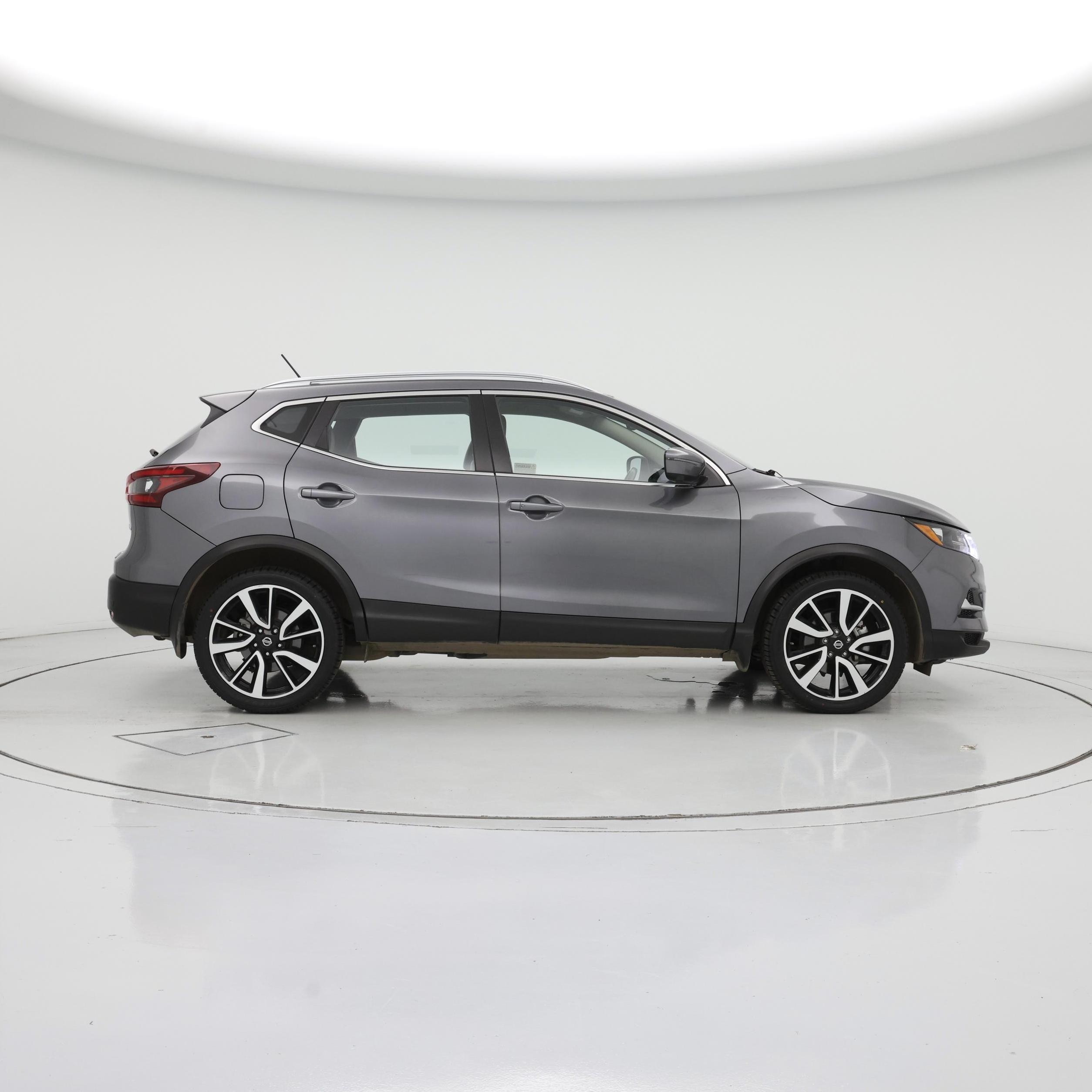 Thumbnail: 2022 Nissan Rogue Sport - 7