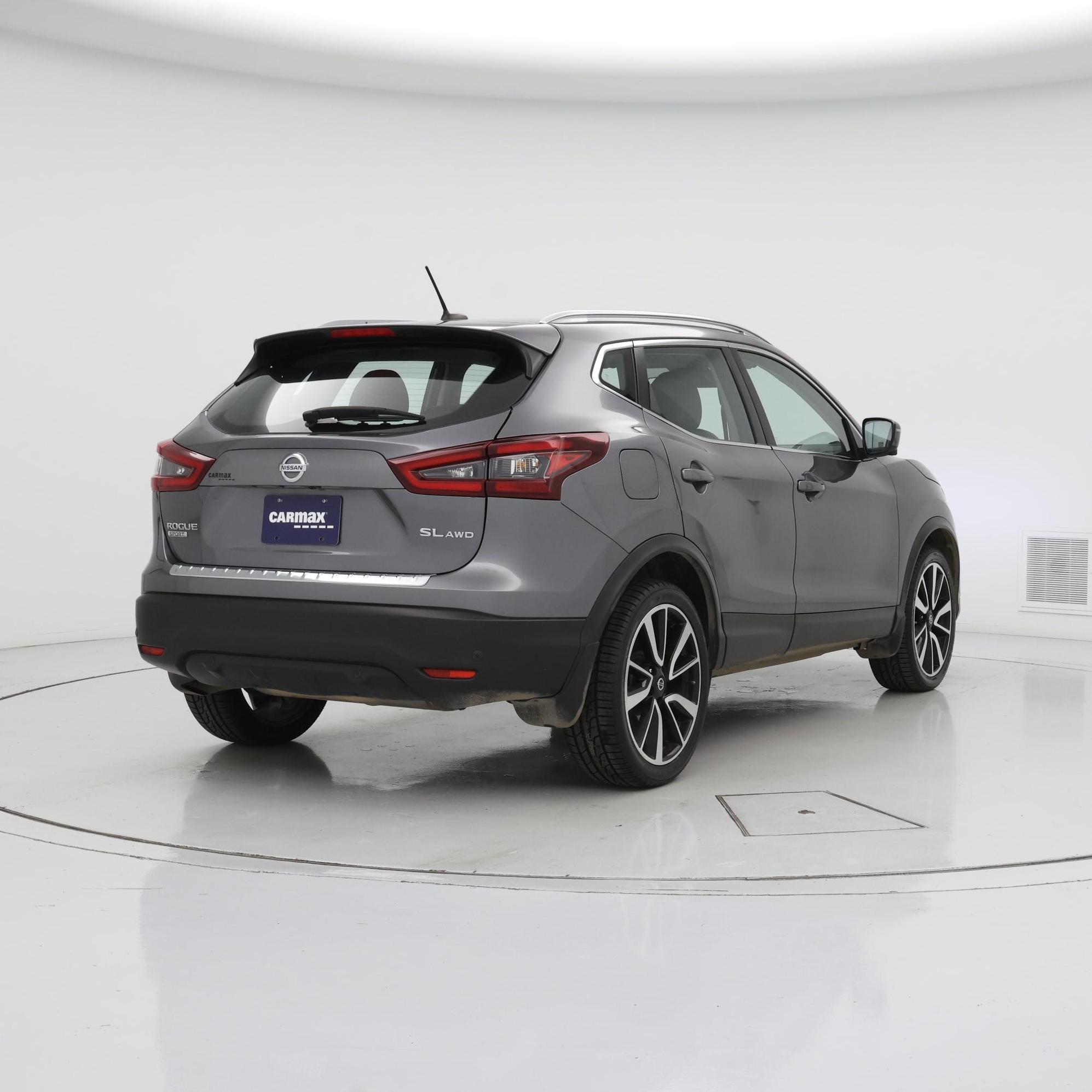 Thumbnail: 2022 Nissan Rogue Sport - 8