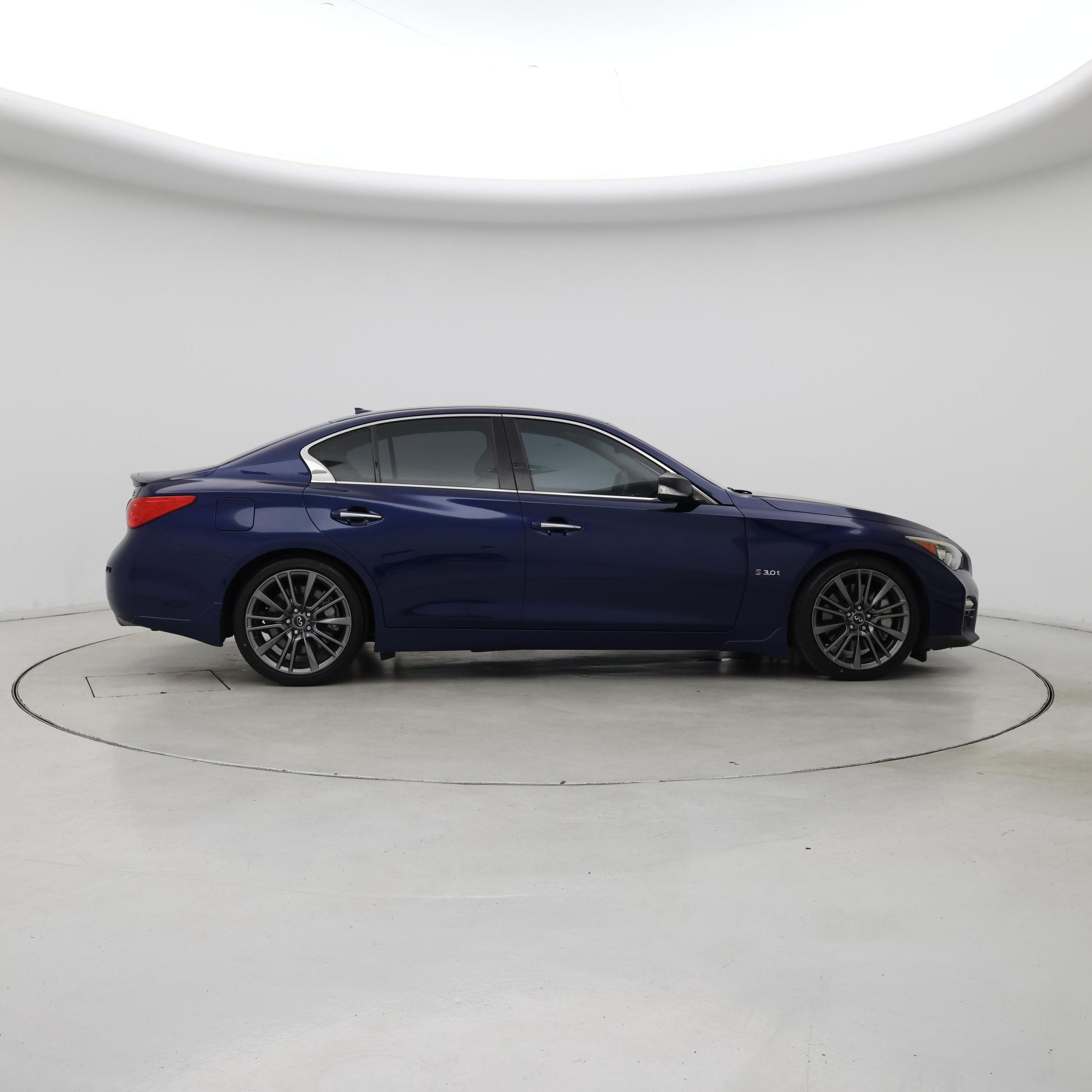 Thumbnail: 2016 INFINITI  - 7