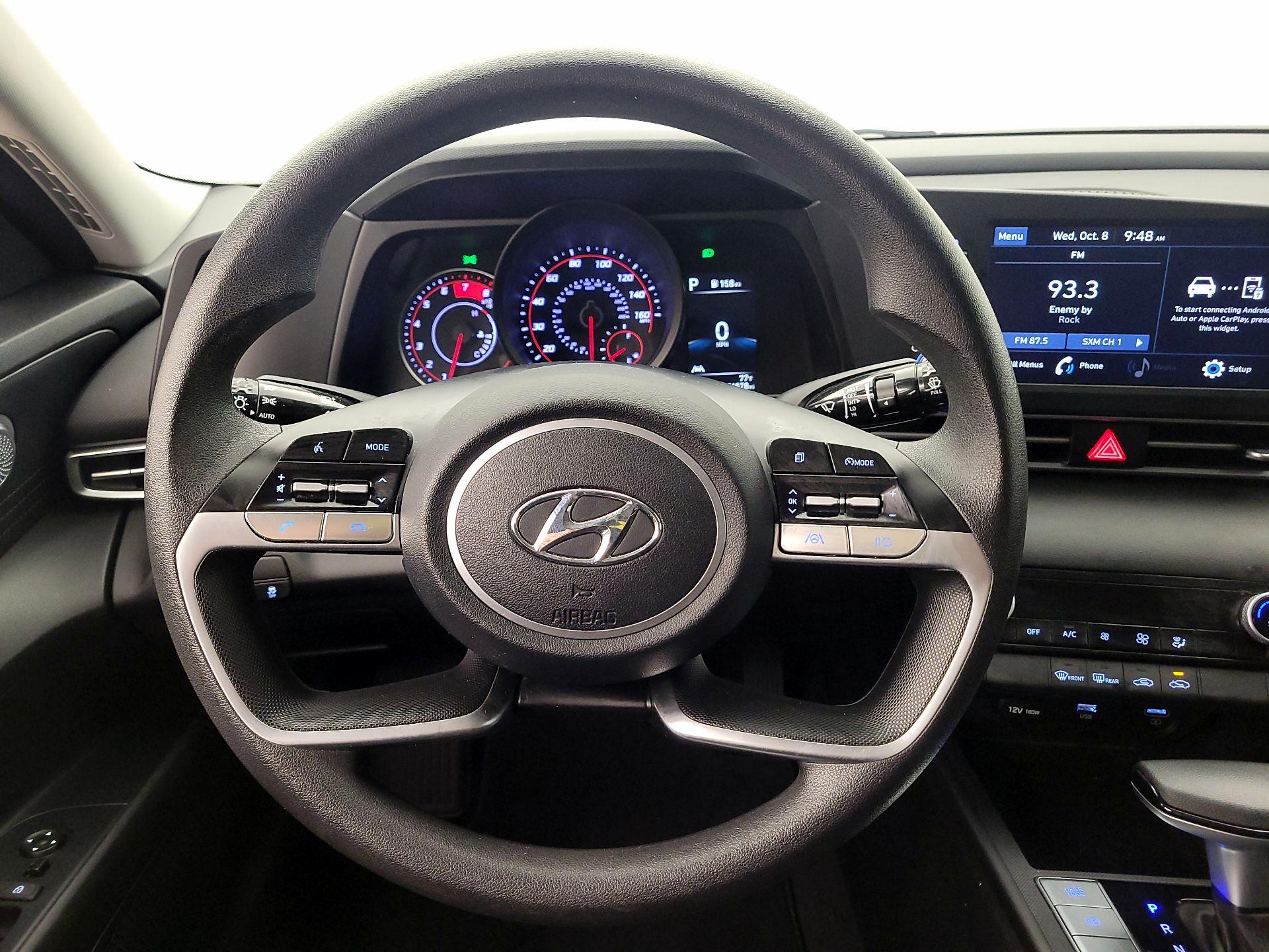 Thumbnail: 2021 Hyundai Elantra - 10