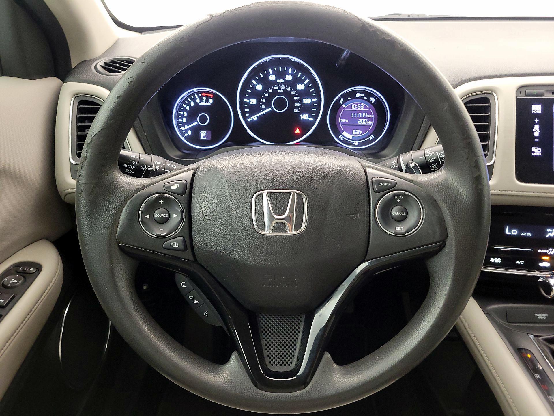 Thumbnail: 2016 Honda HR-V - 10