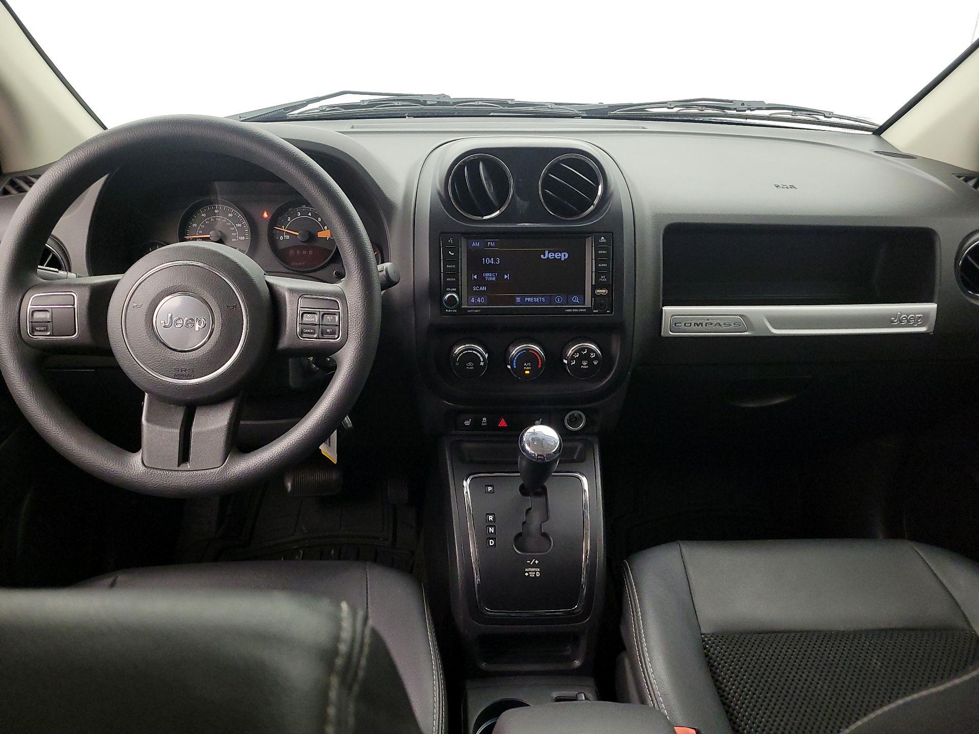 Thumbnail: 2014 Jeep Compass - 9