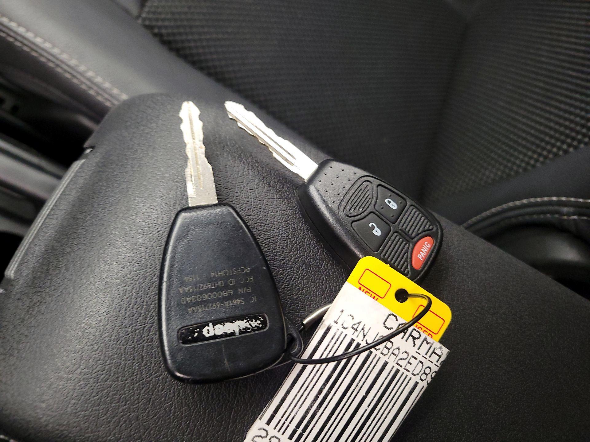 Thumbnail: 2014 Jeep Compass - 20