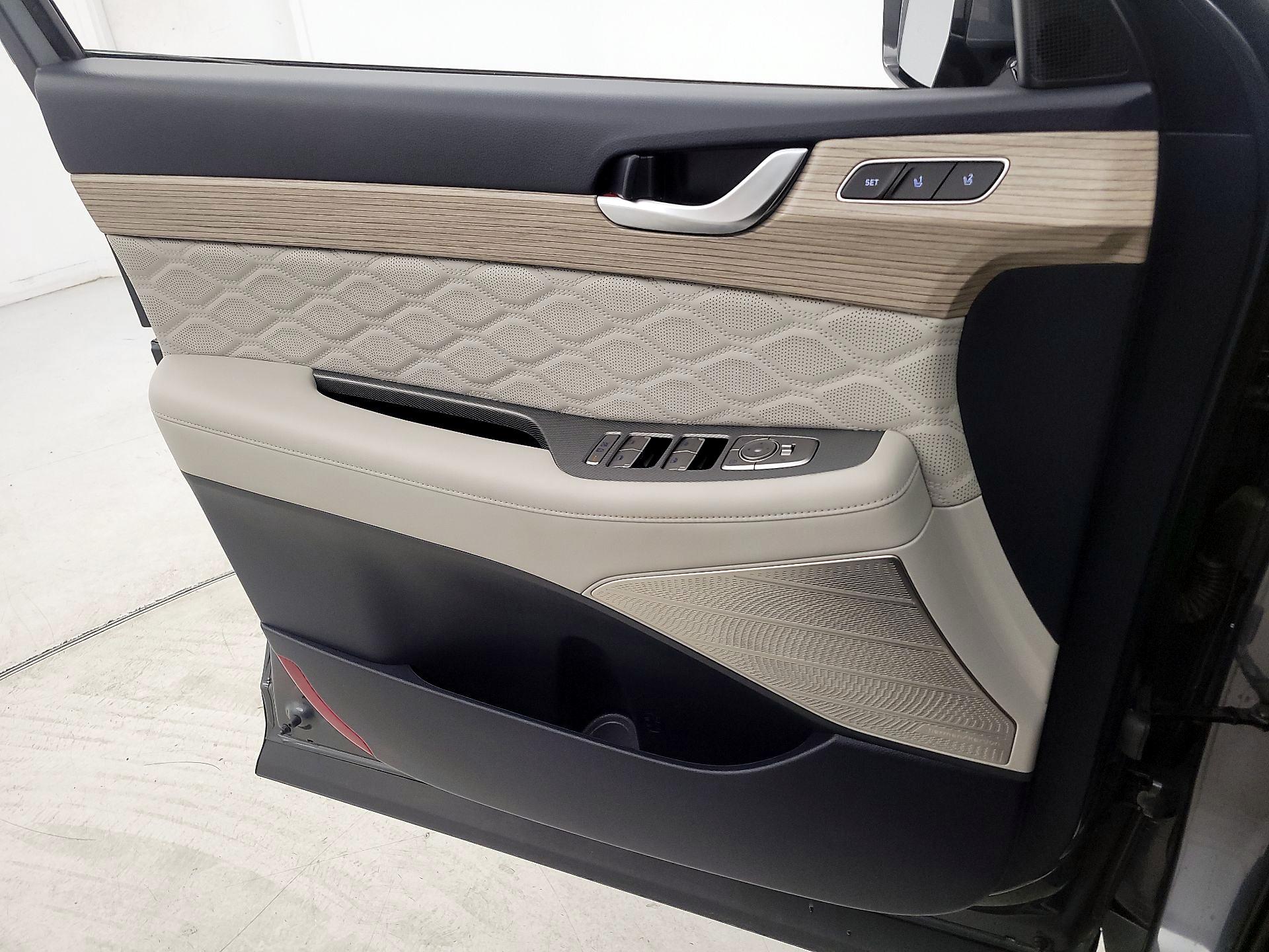 Thumbnail: 2022 Hyundai Palisade - 12