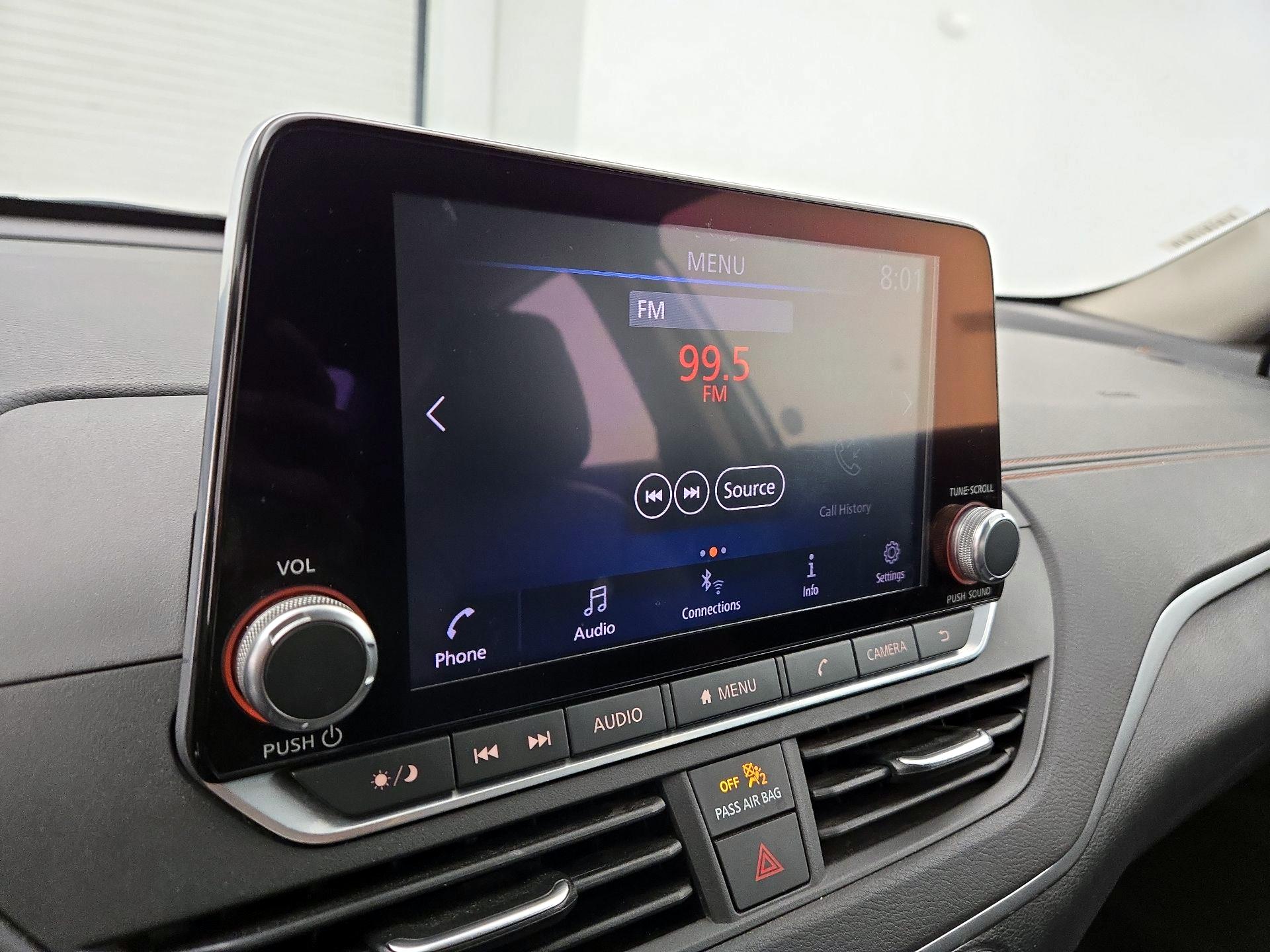 Thumbnail: 2021 Nissan Altima - 15