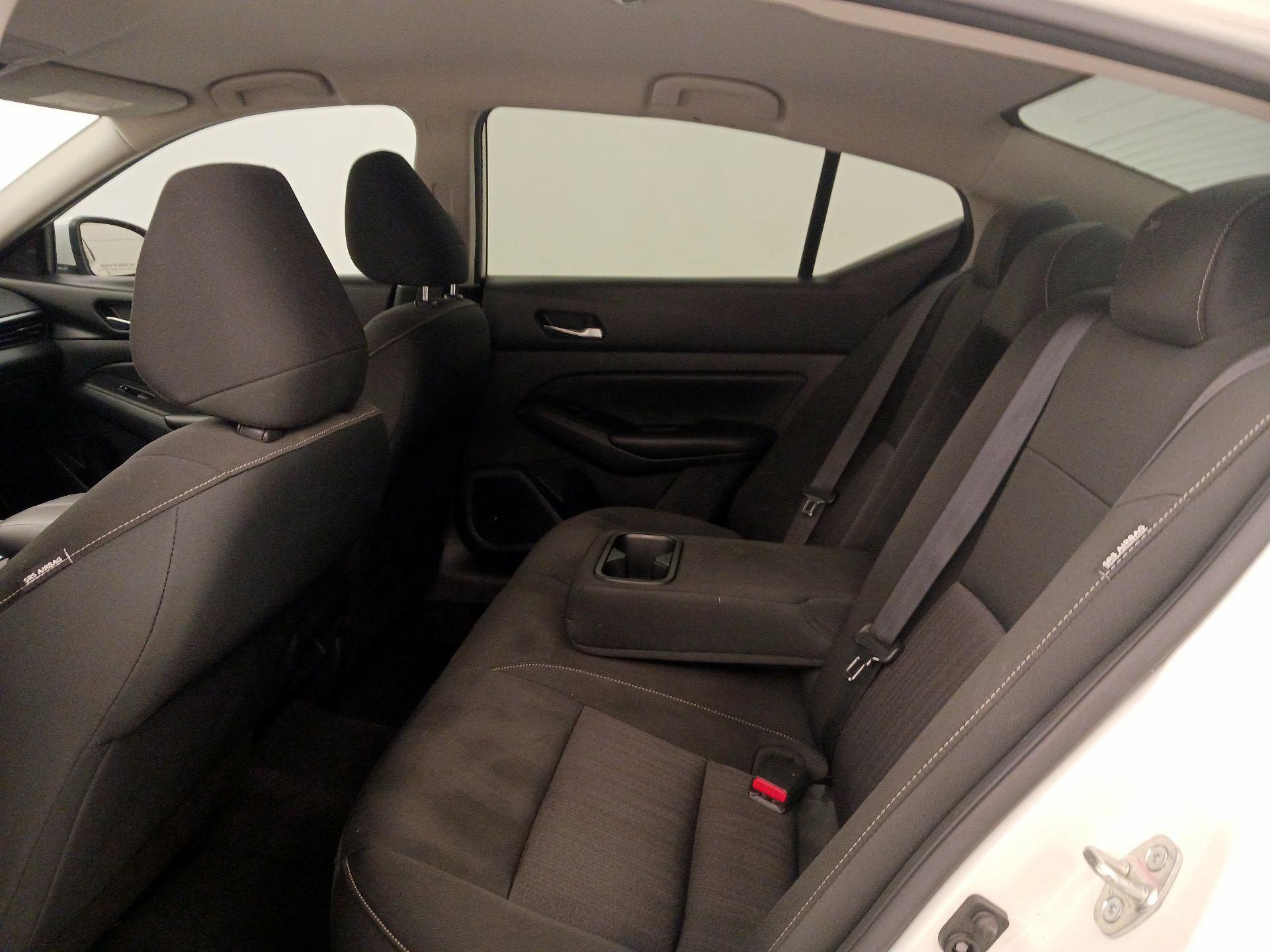 Thumbnail: 2021 Nissan Altima - 19