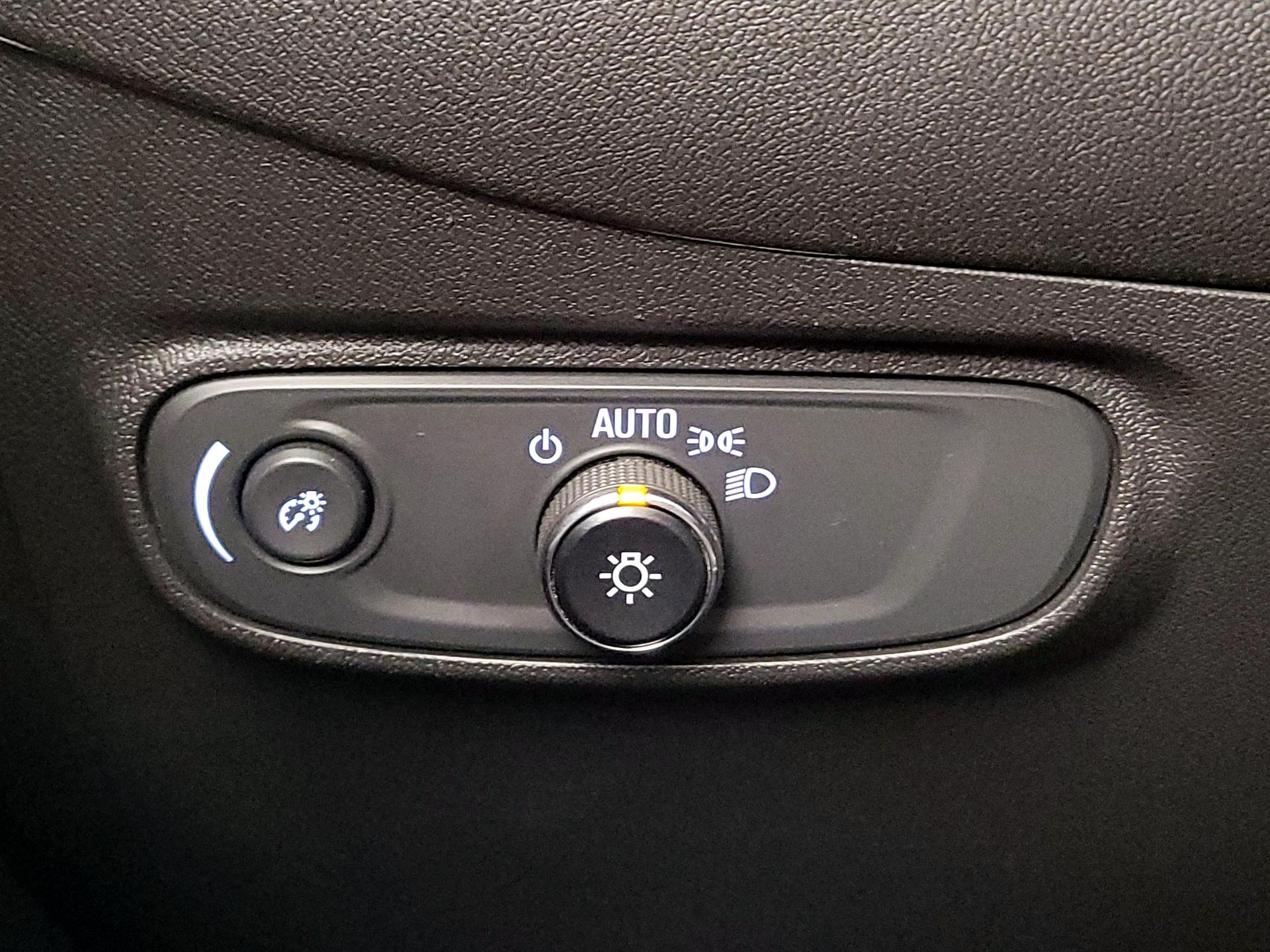 Thumbnail: 2023 Chevrolet Equinox - 13