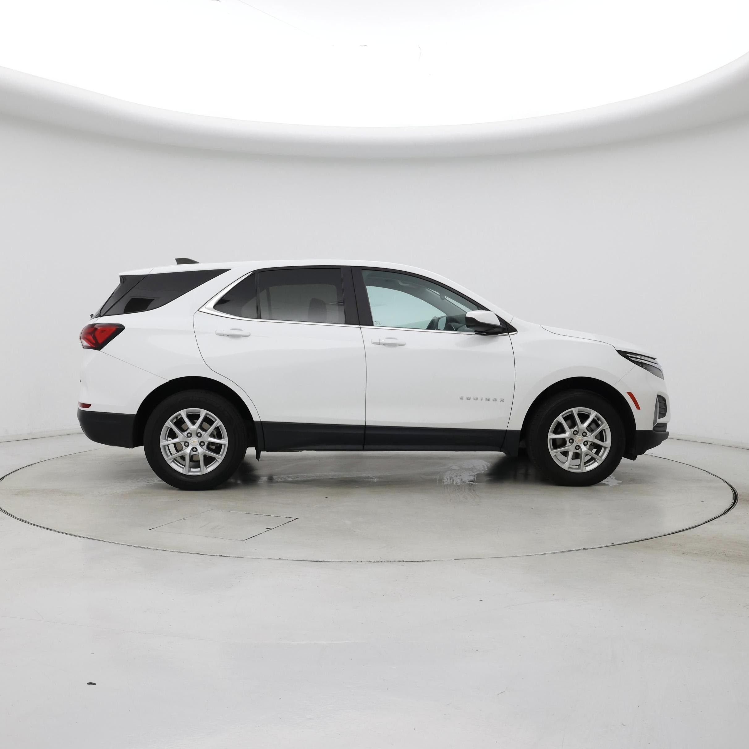 Thumbnail: 2023 Chevrolet Equinox - 7