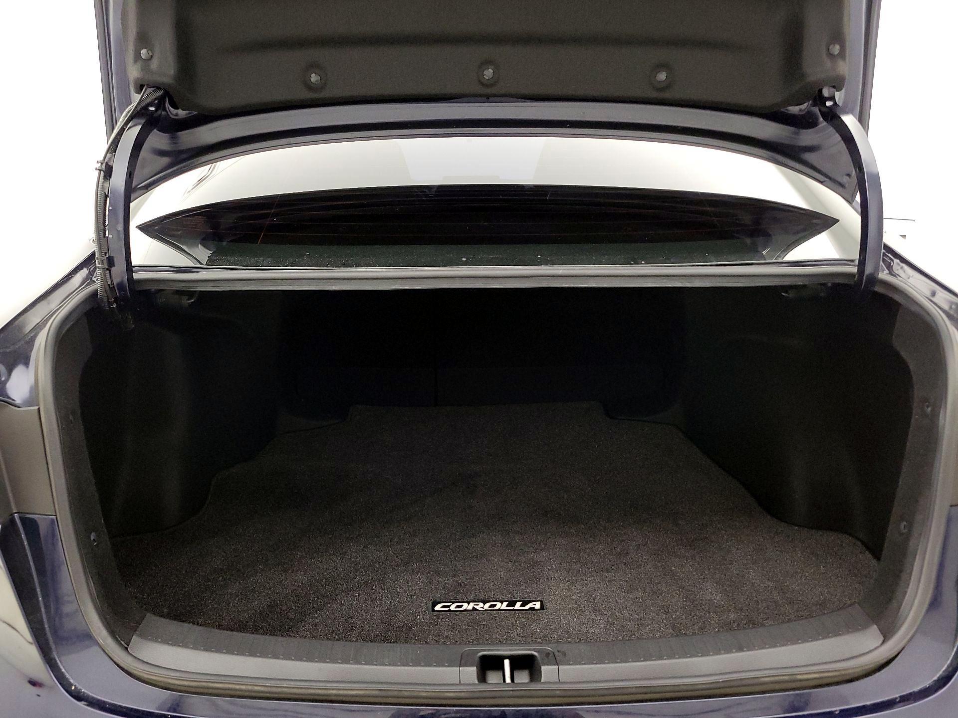 Thumbnail: 2022 Toyota Corolla - 20