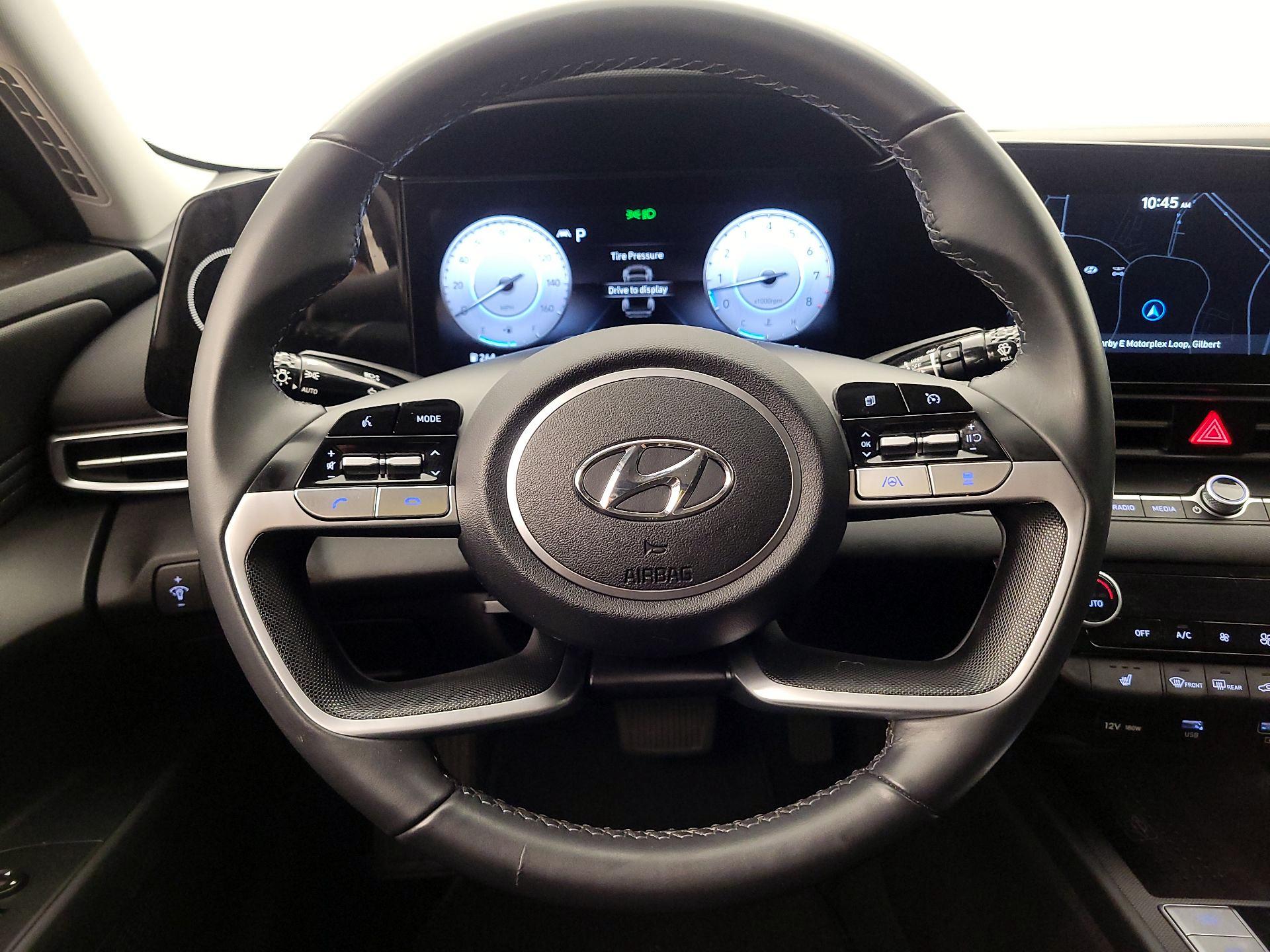 Thumbnail: 2023 Hyundai Elantra - 10