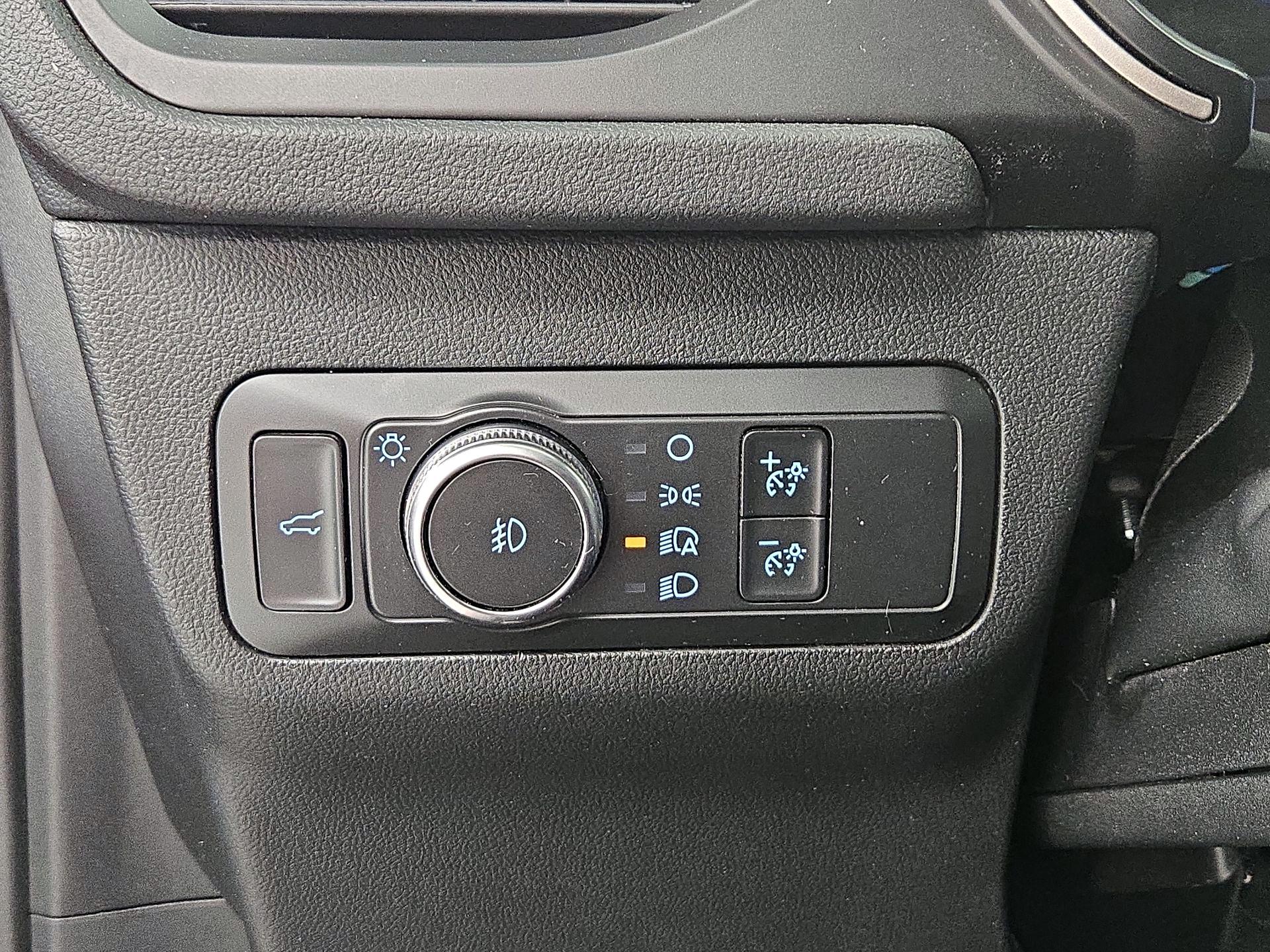 Thumbnail: 2020 Ford Escape - 13