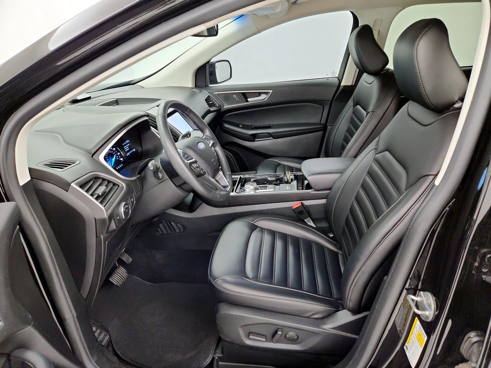 Thumbnail: 2020 Ford Edge - 11