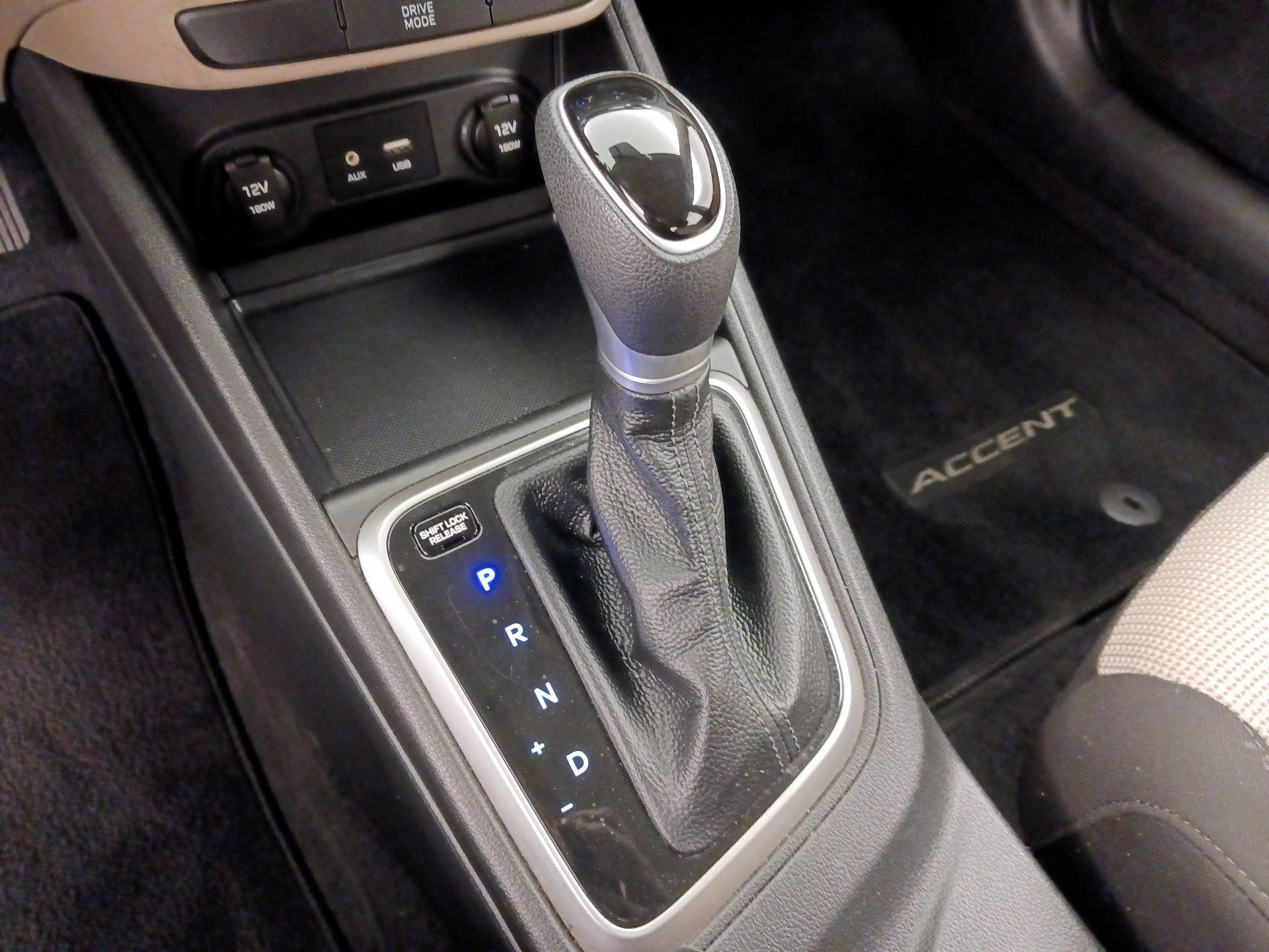 Thumbnail: 2020 Hyundai Accent - 17