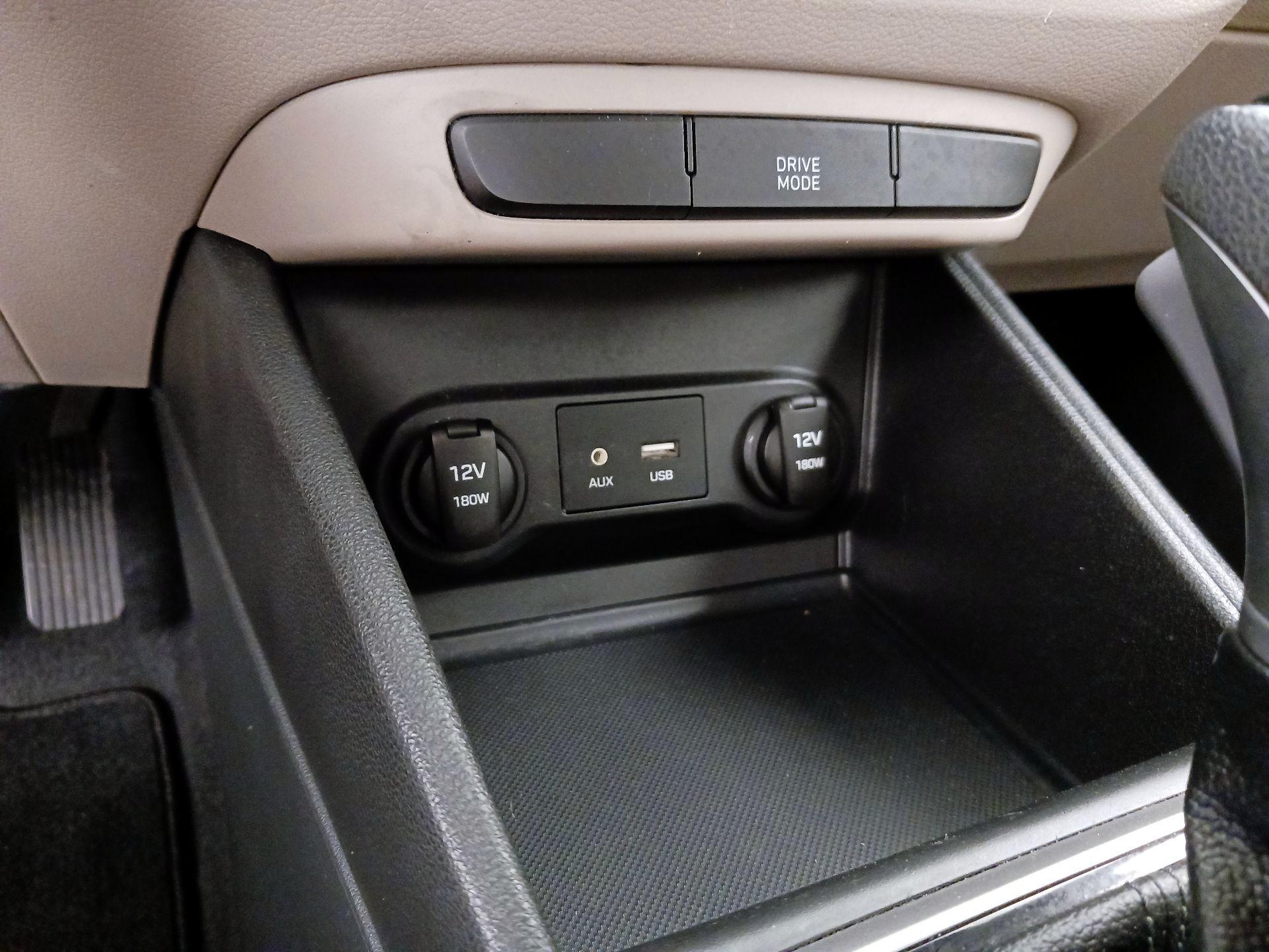 Thumbnail: 2020 Hyundai Accent - 18