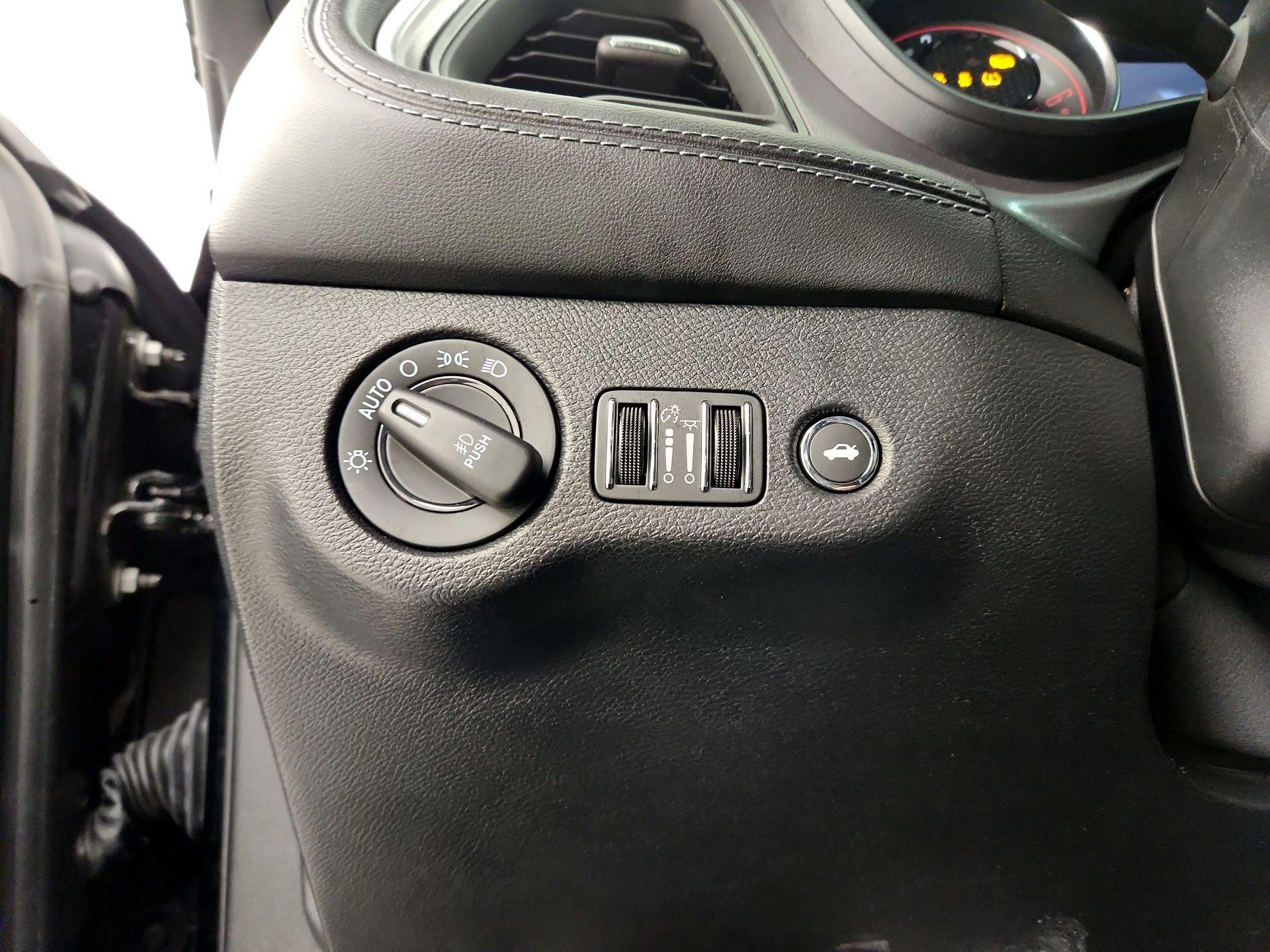 Thumbnail: 2022 Dodge Challenger - 13