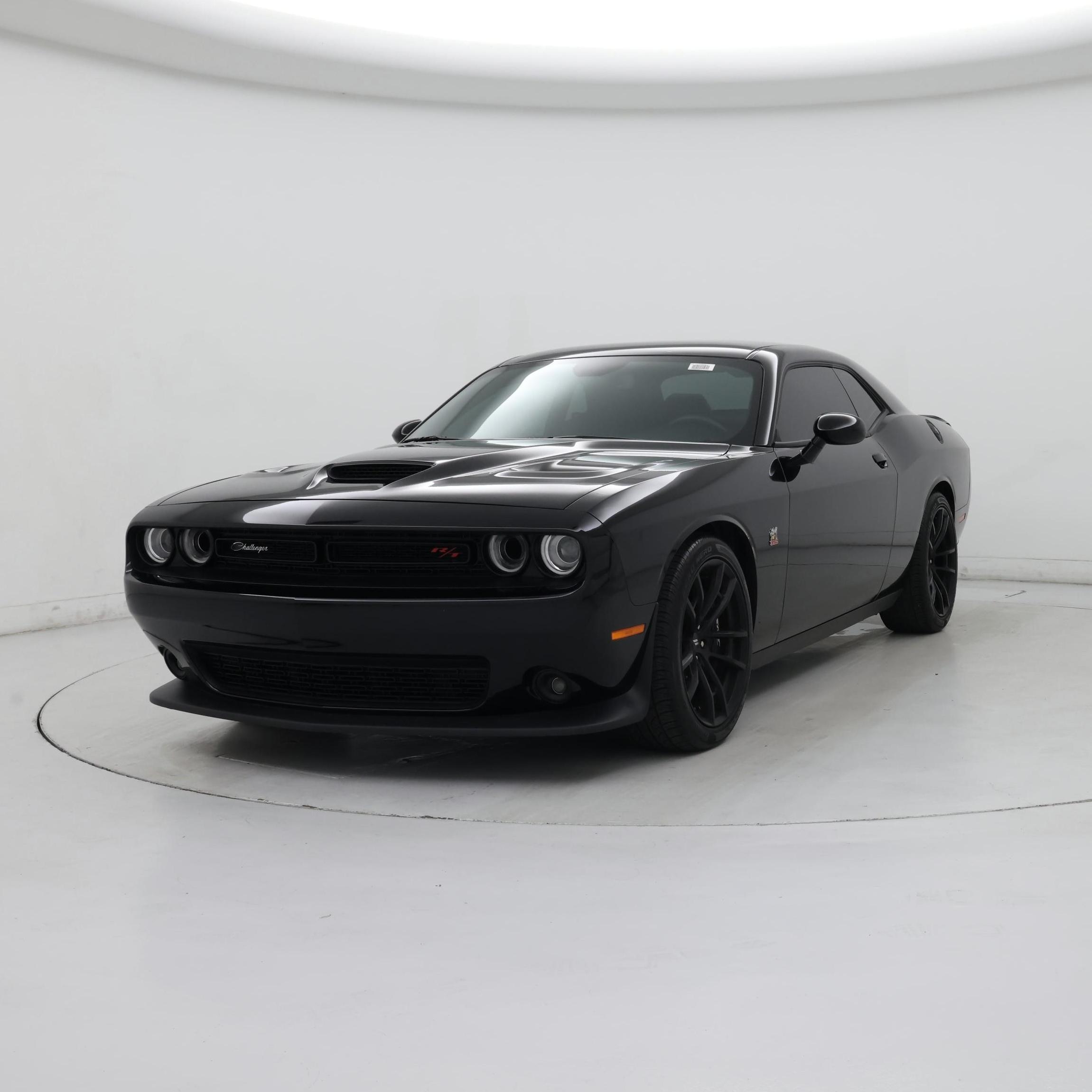 Thumbnail: 2022 Dodge Challenger - 4
