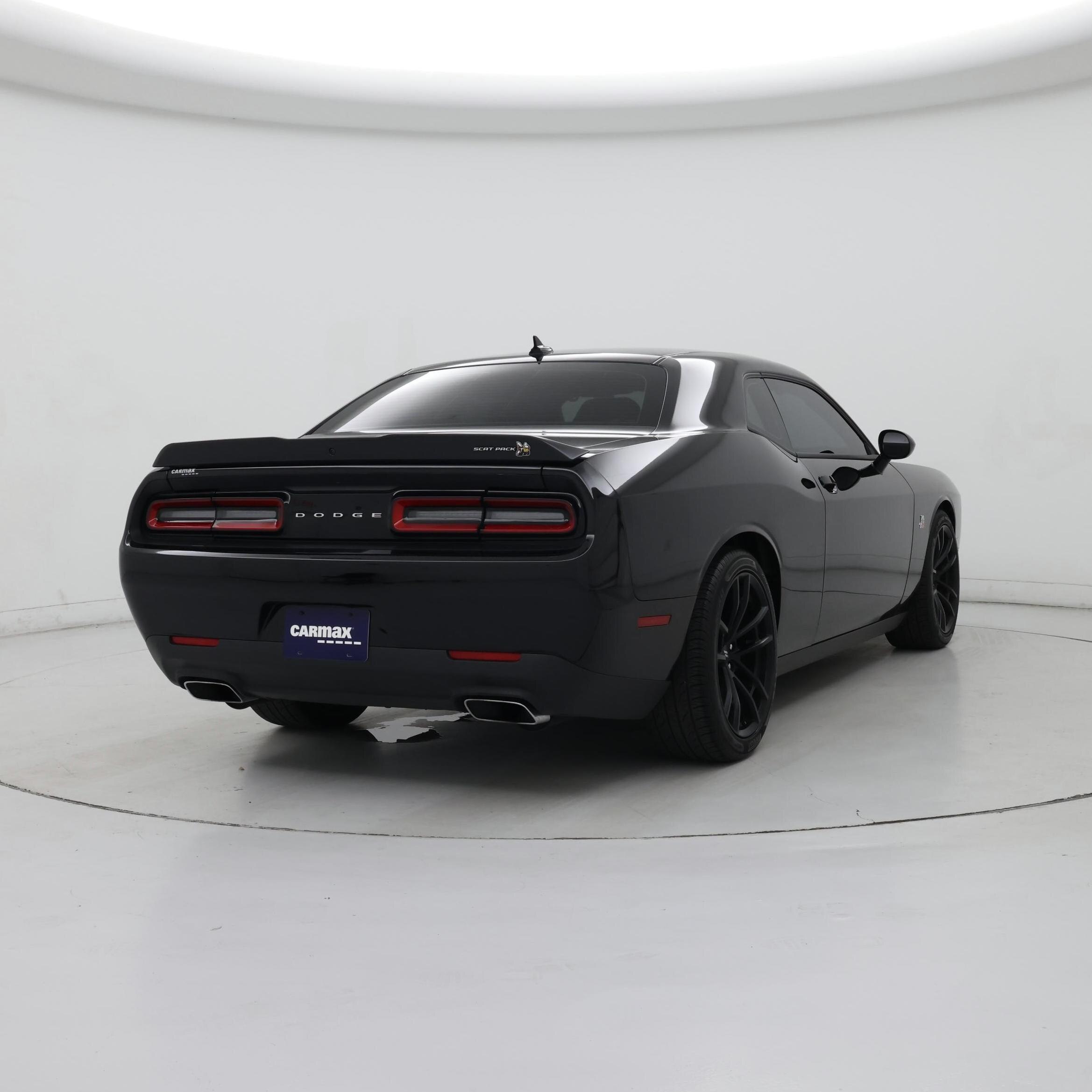Thumbnail: 2022 Dodge Challenger - 8