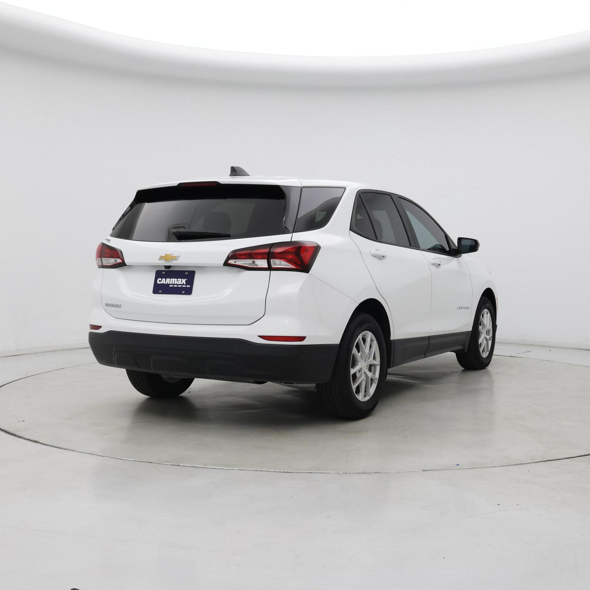 Thumbnail: 2022 Chevrolet Equinox - 8