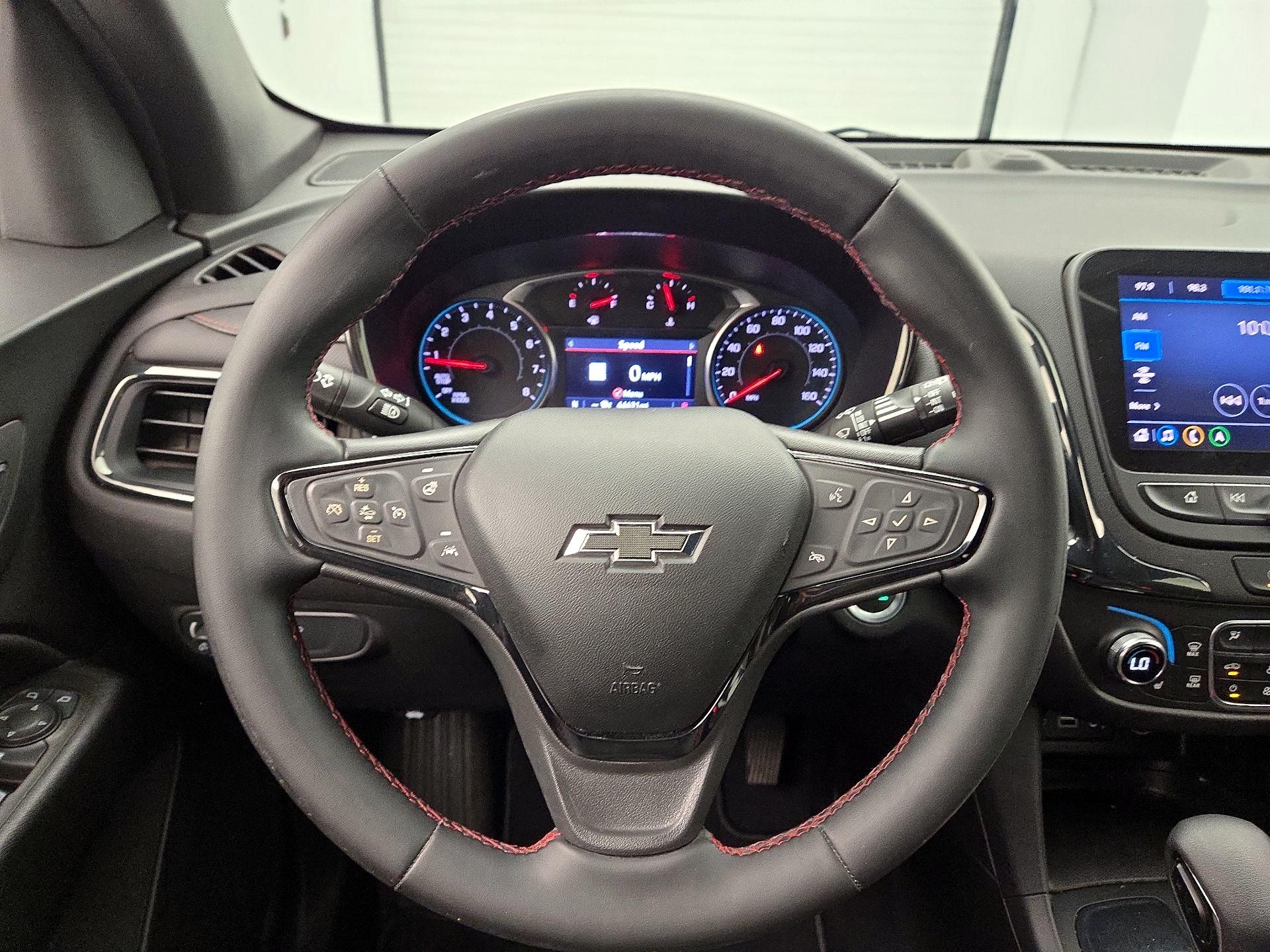 Thumbnail: 2023 Chevrolet Equinox - 10