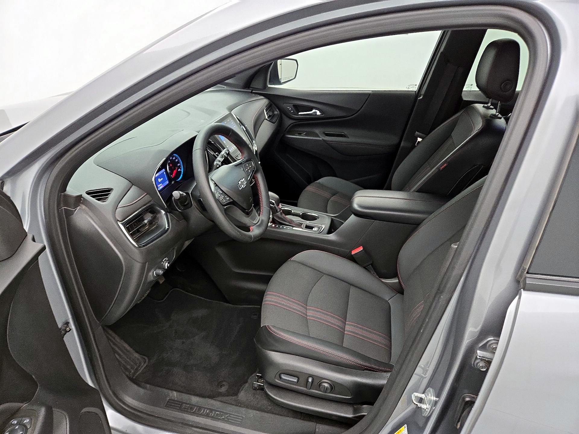 Thumbnail: 2023 Chevrolet Equinox - 11