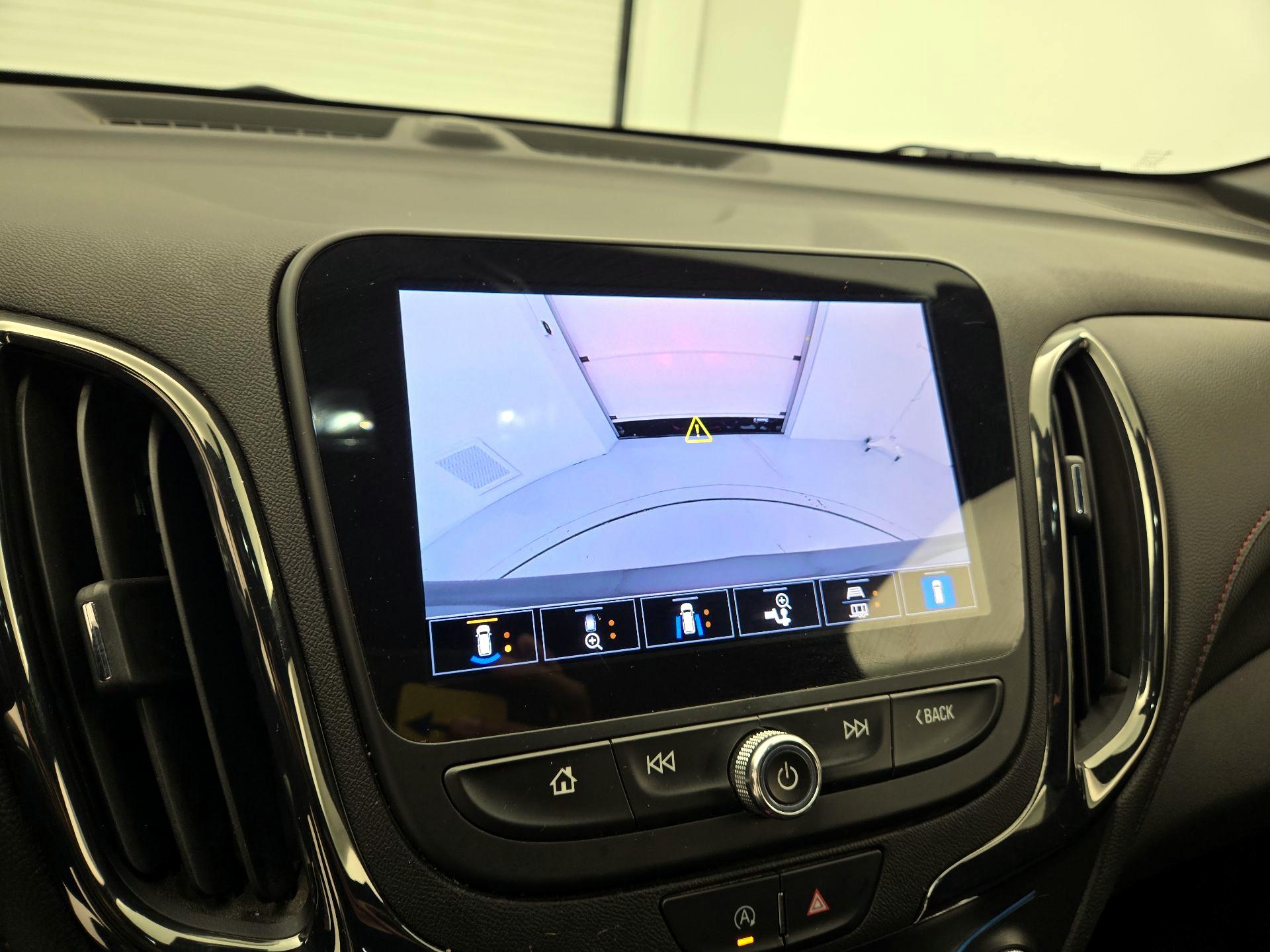 Thumbnail: 2023 Chevrolet Equinox - 14