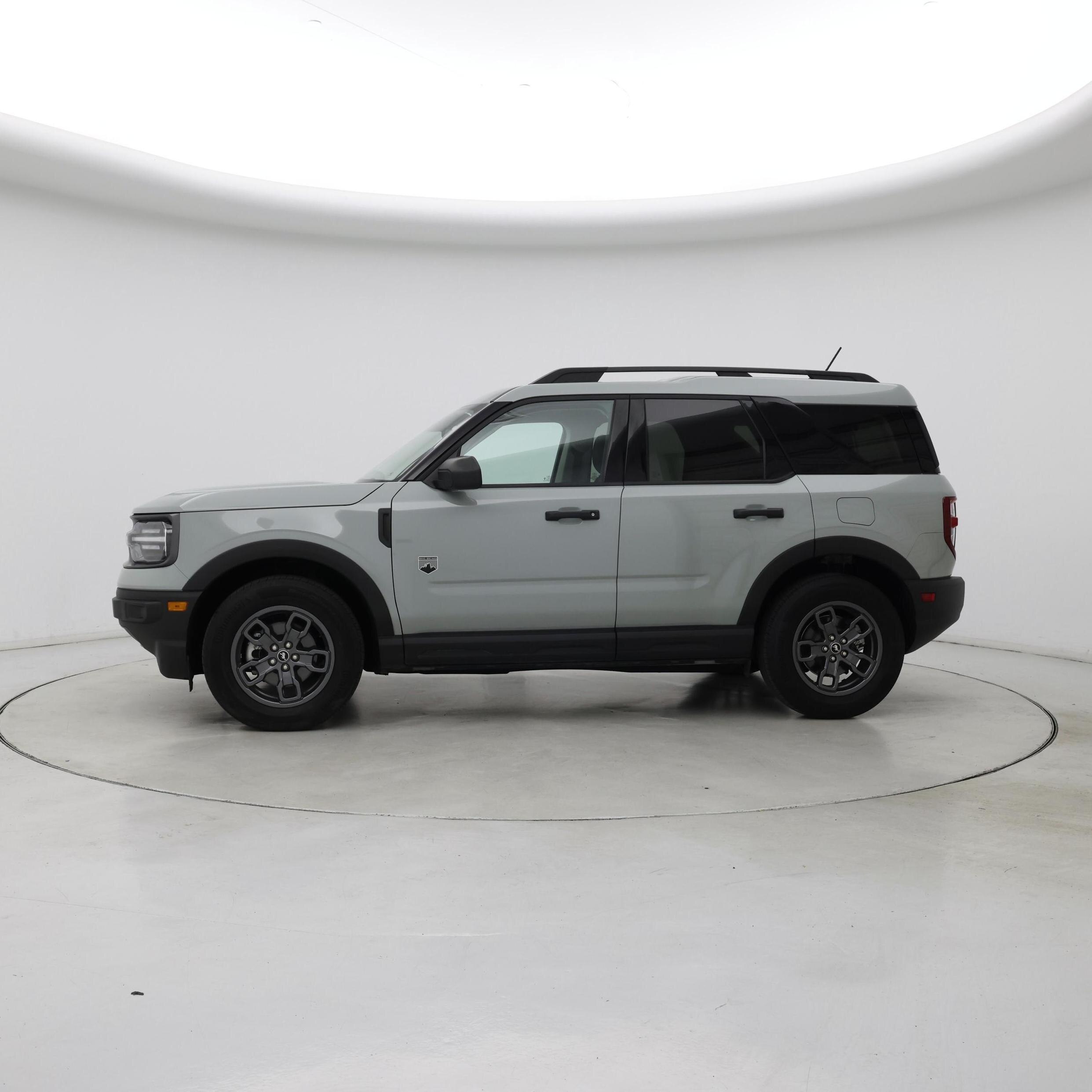 Thumbnail: 2023 Ford Bronco Sport - 3