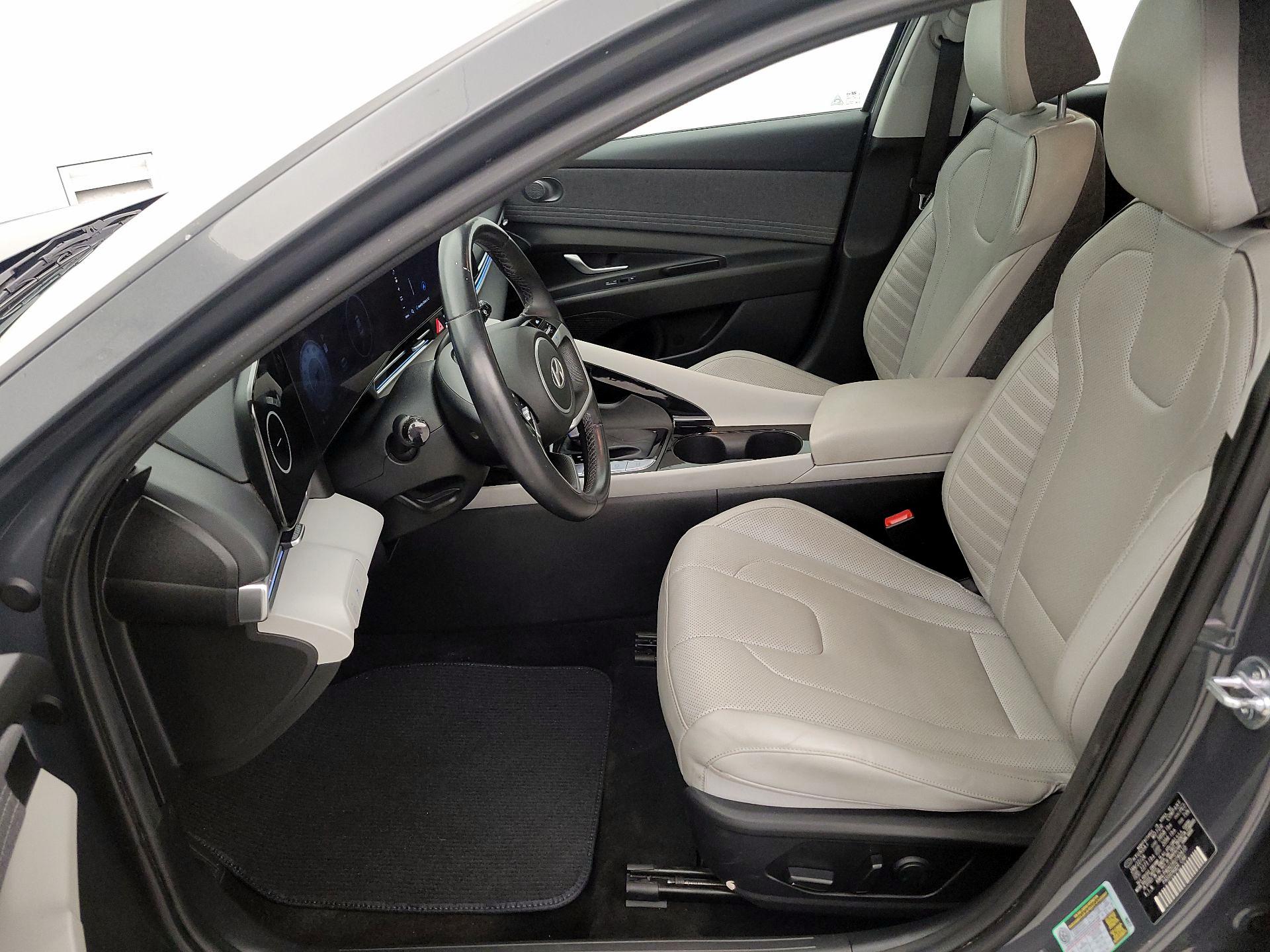 Thumbnail: 2024 Hyundai Elantra - 11