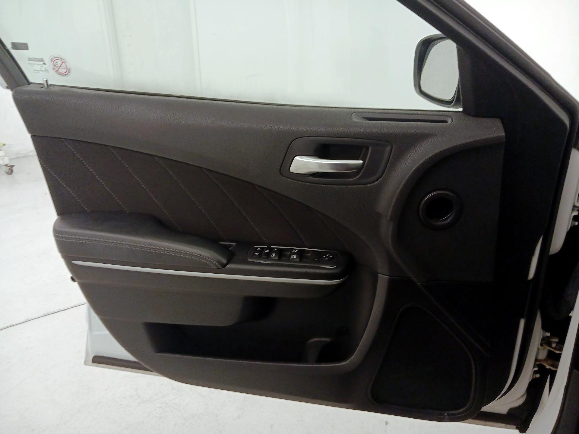 Thumbnail: 2022 Dodge Charger - 12