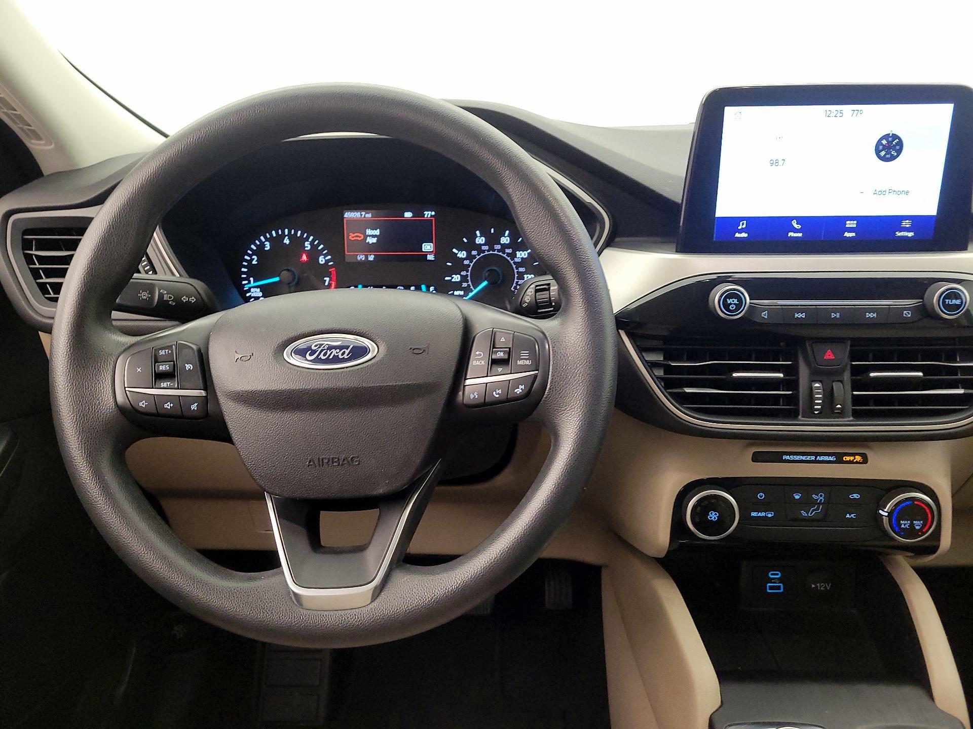 Thumbnail: 2022 Ford Escape - 10