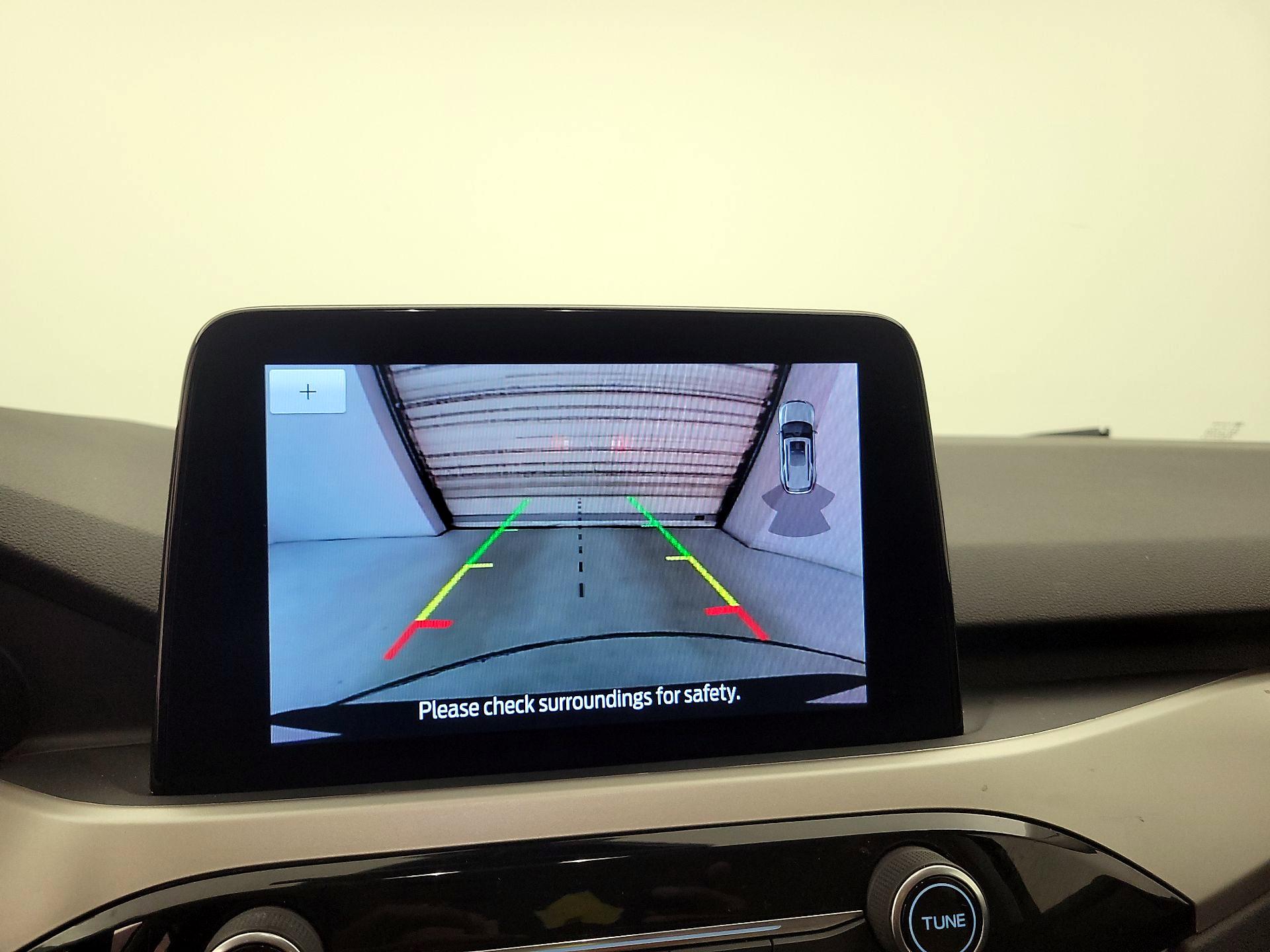 Thumbnail: 2022 Ford Escape - 14