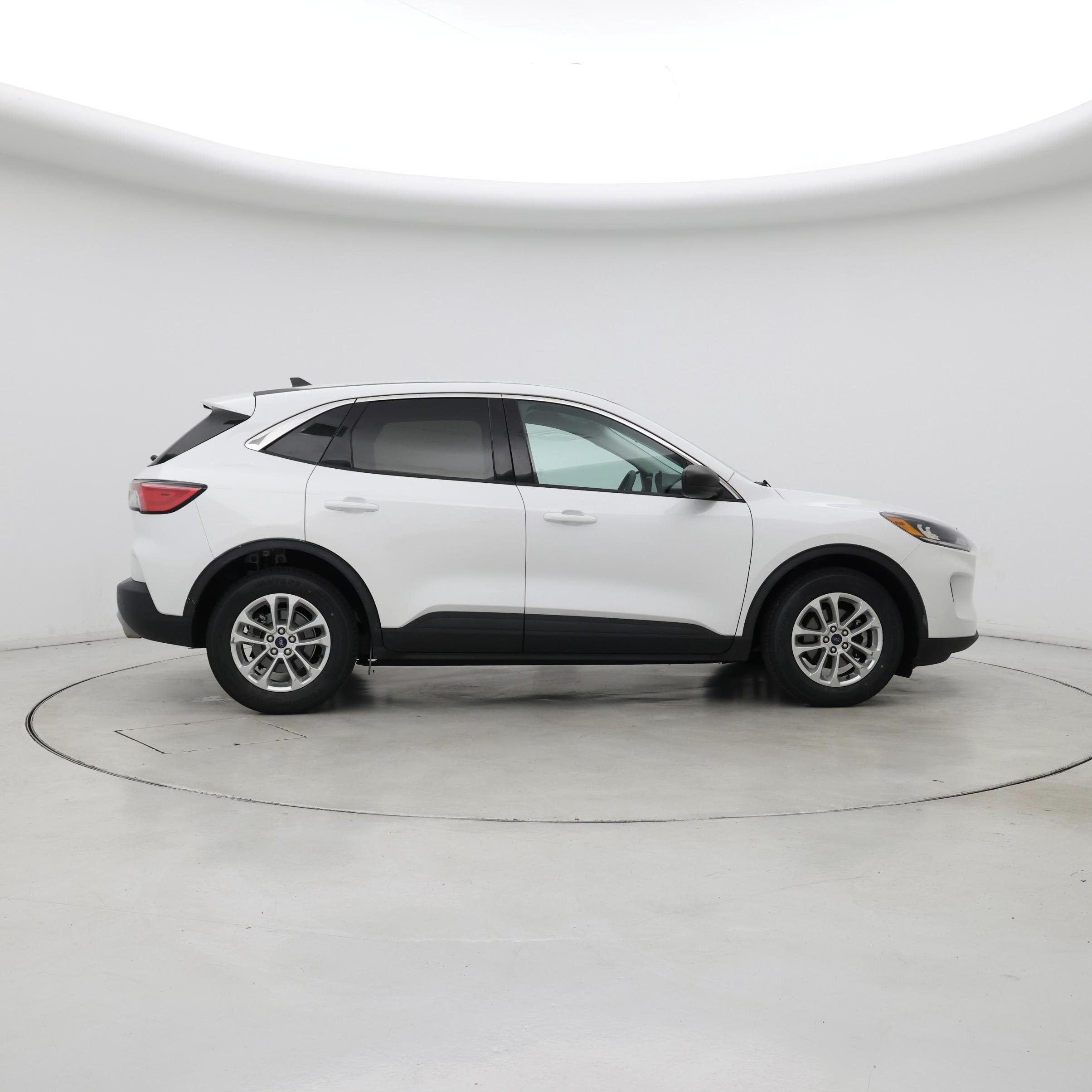 Thumbnail: 2022 Ford Escape - 7