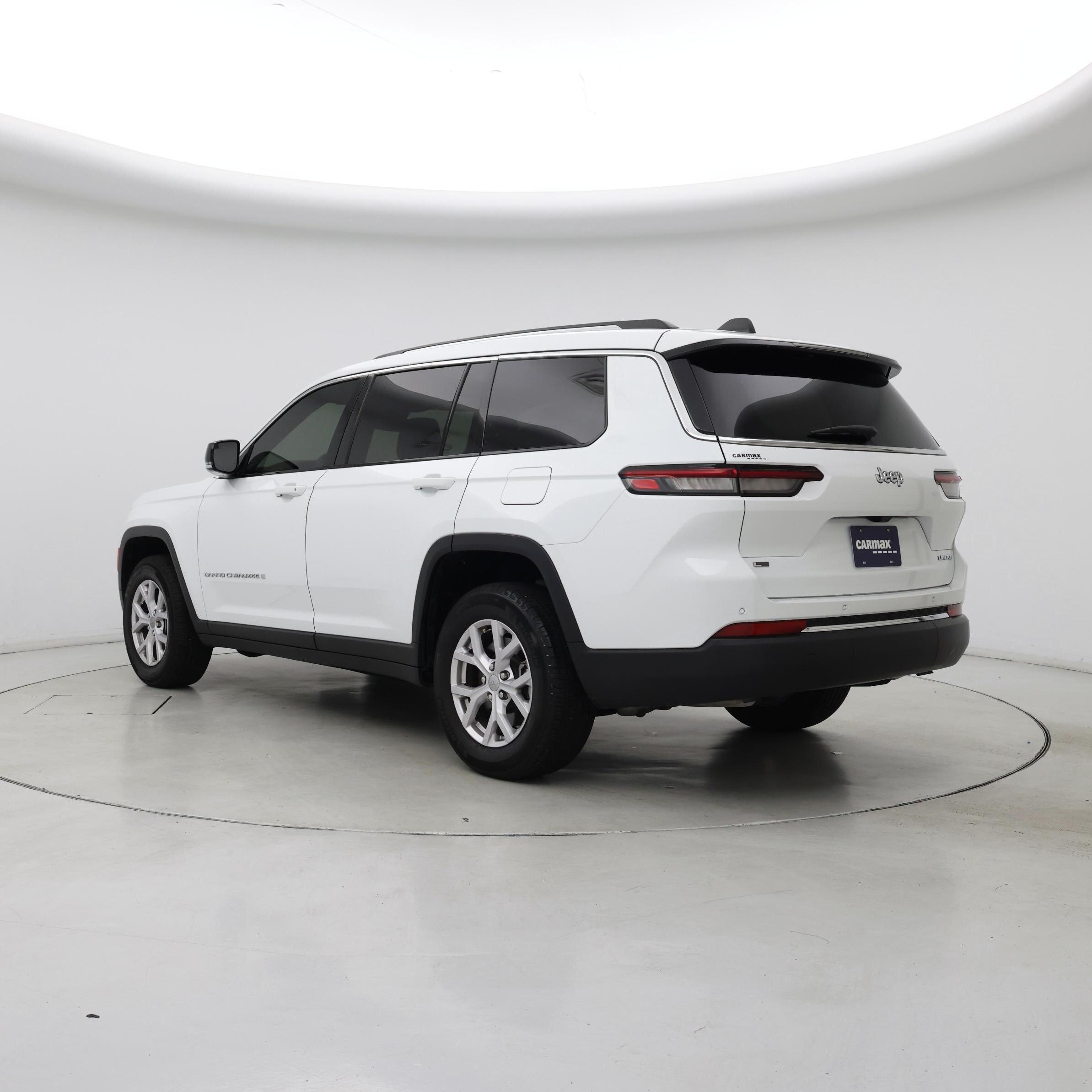 Thumbnail: 2022 Jeep Grand Cherokee L - 2