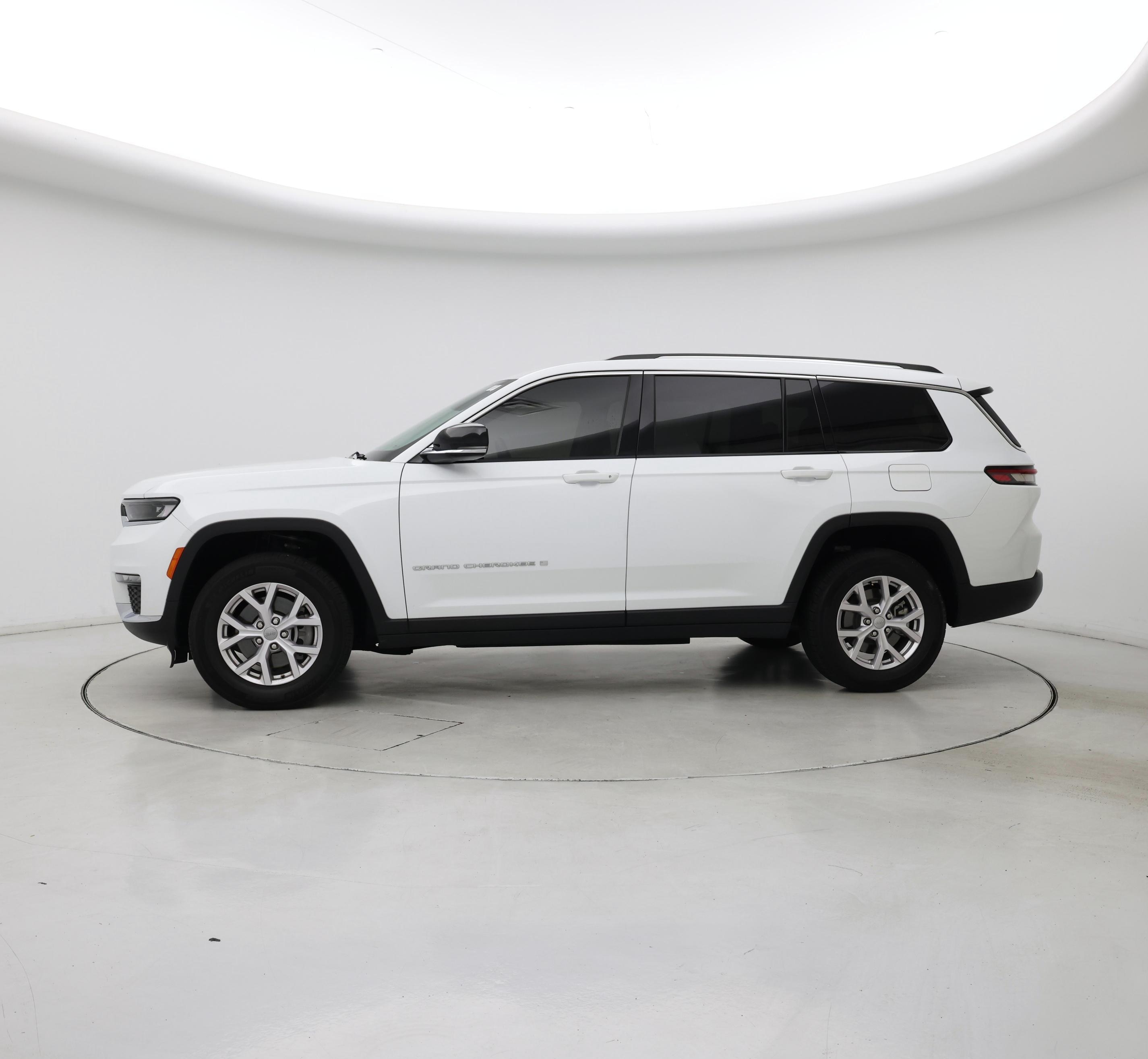 Thumbnail: 2022 Jeep Grand Cherokee L - 3