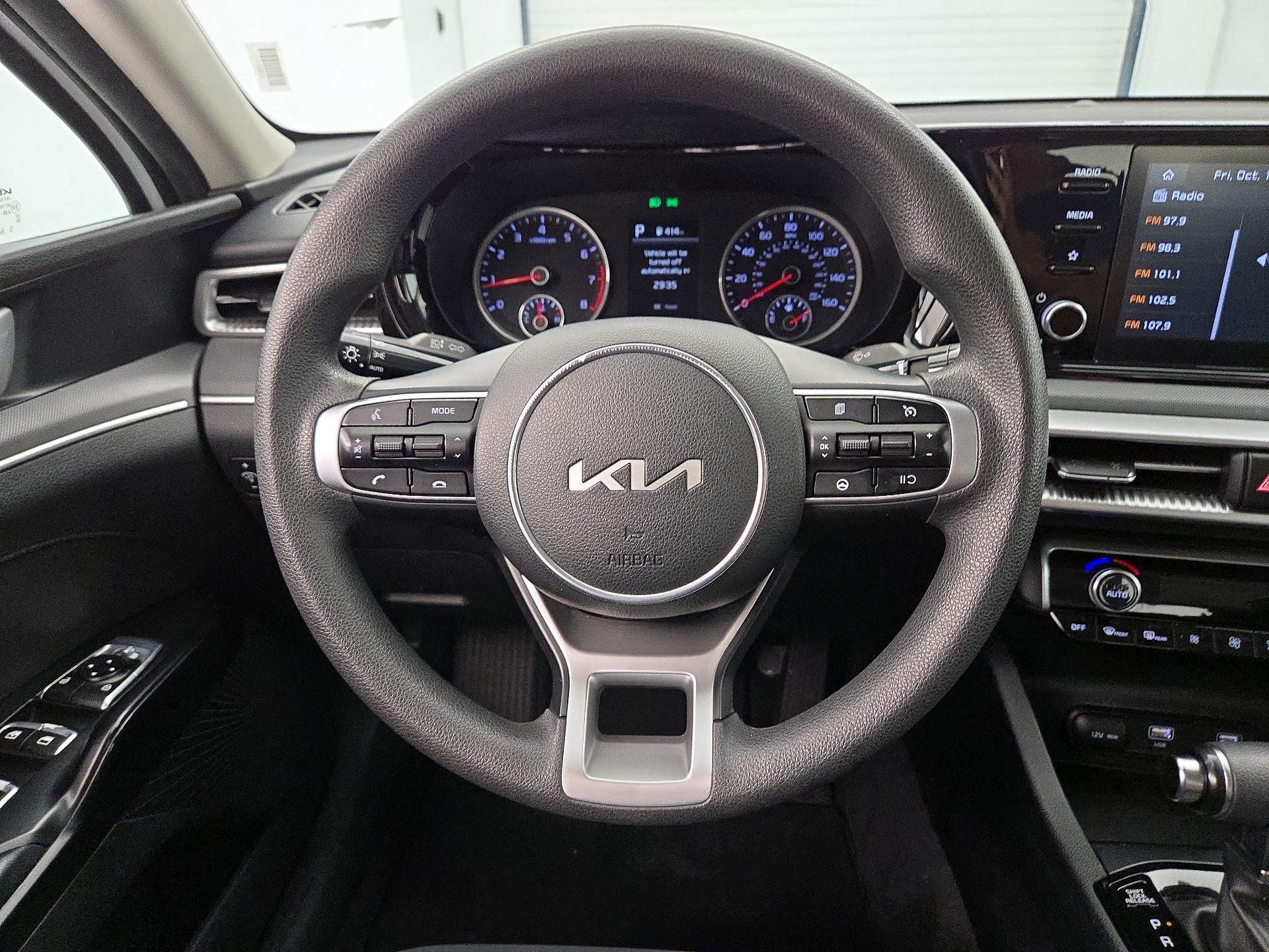 Thumbnail: 2022 Kia K5 - 10