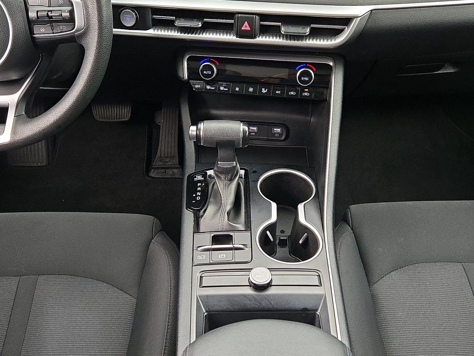 Thumbnail: 2022 Kia K5 - 17