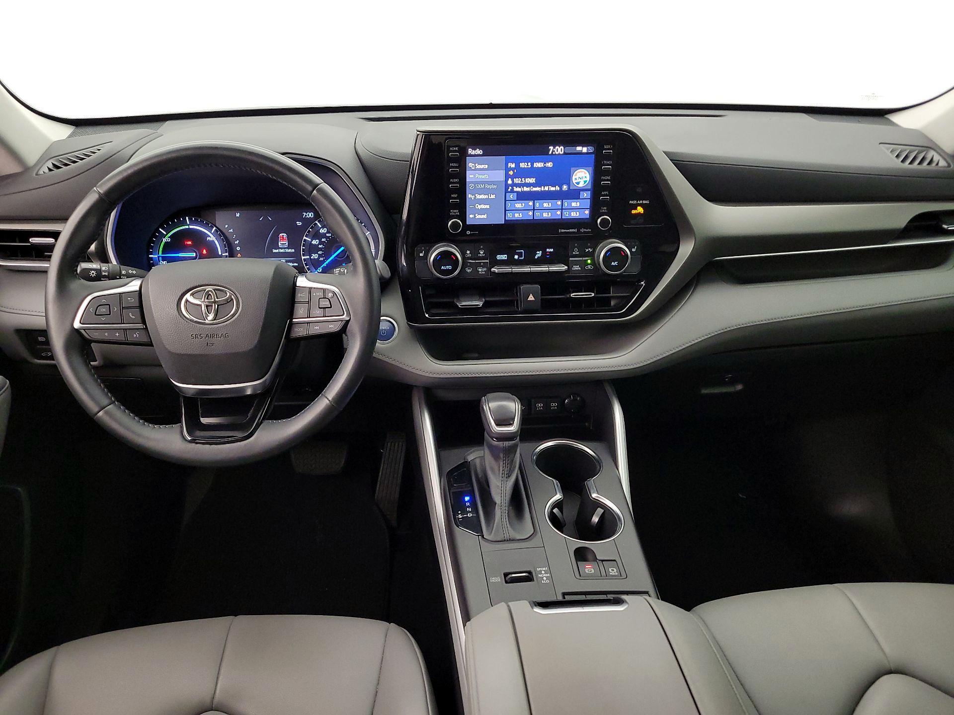Thumbnail: 2021 Toyota Highlander - 9