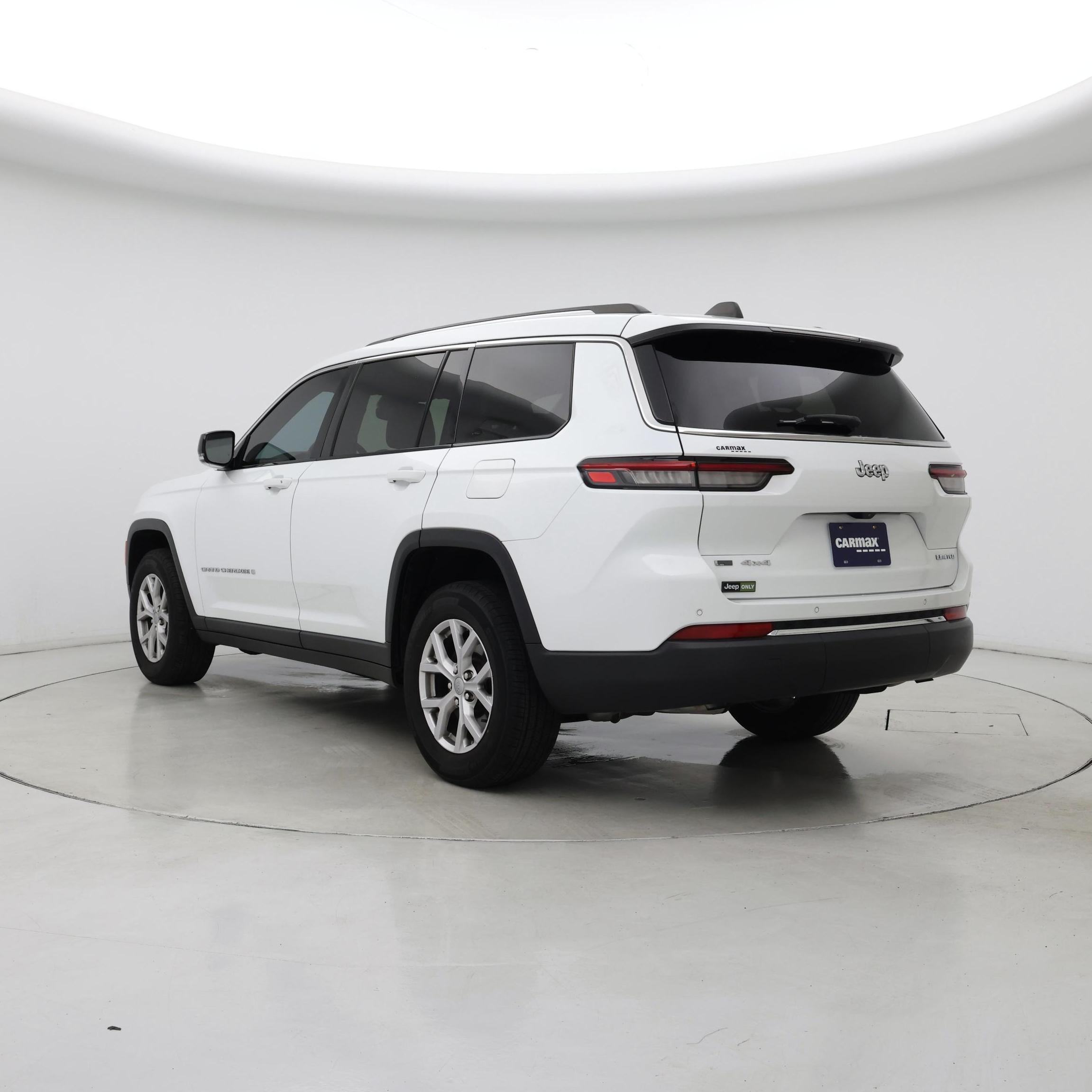 Thumbnail: 2022 Jeep Grand Cherokee L - 2