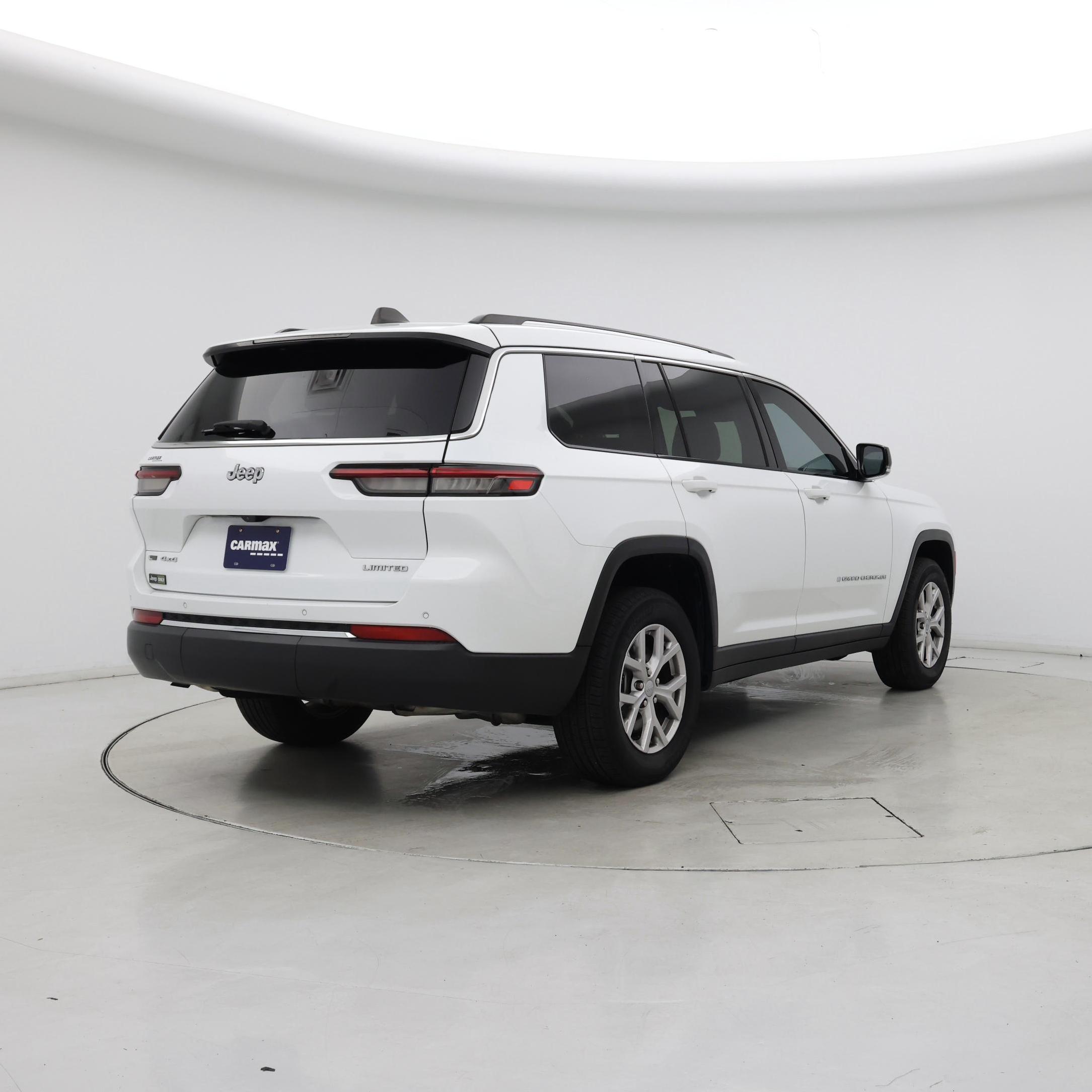 Thumbnail: 2022 Jeep Grand Cherokee L - 8