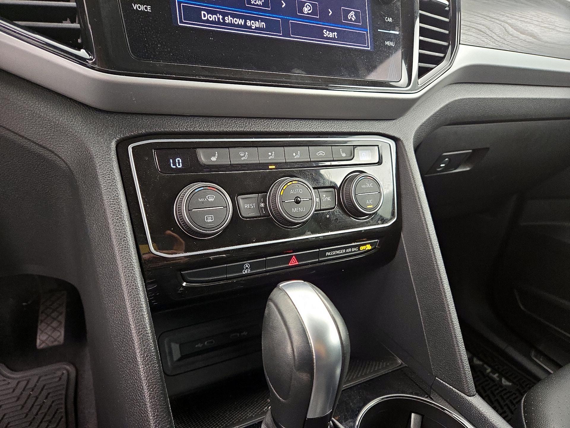 Thumbnail: 2023 Volkswagen Atlas - 16