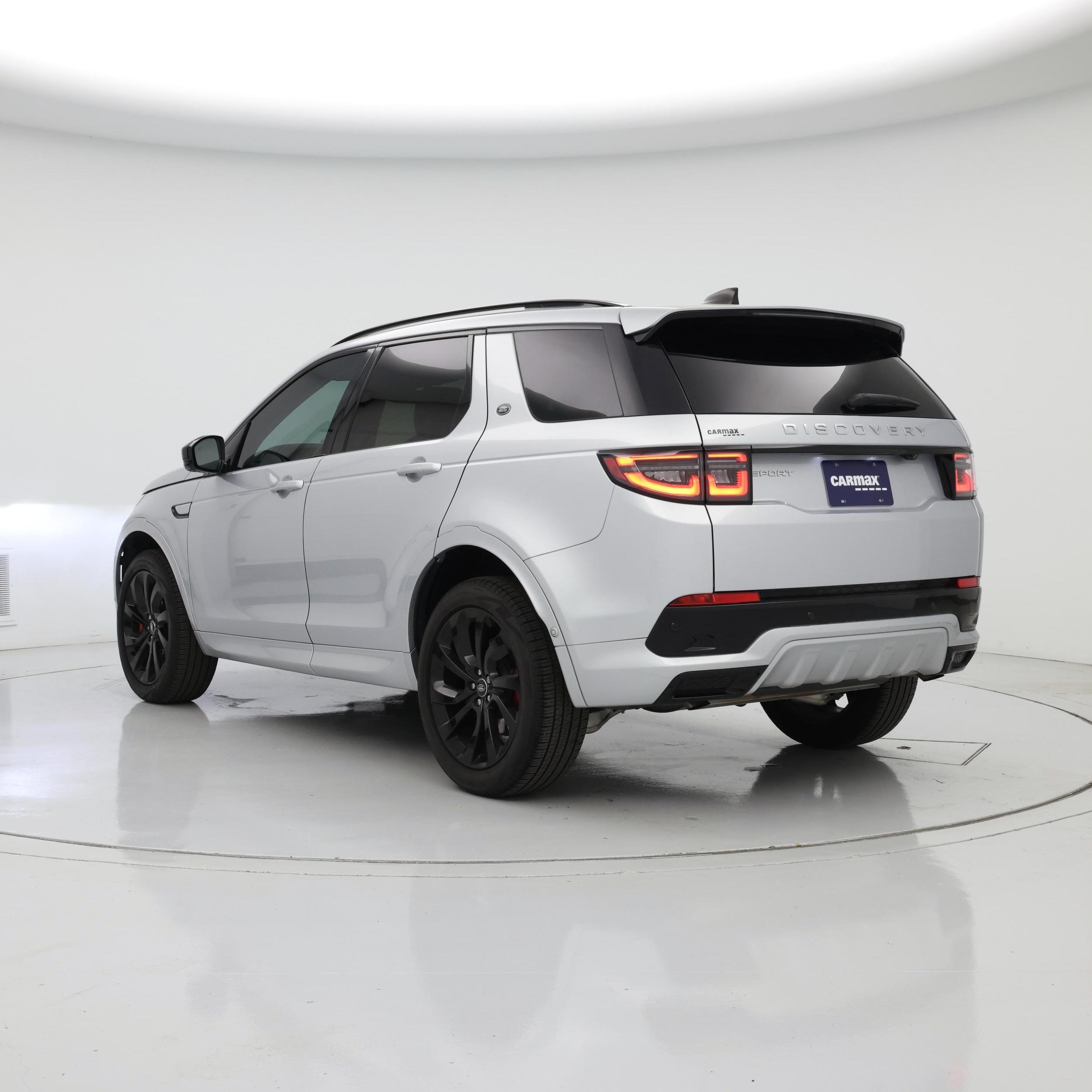 Thumbnail: 2024 Land Rover Discovery Sport - 2