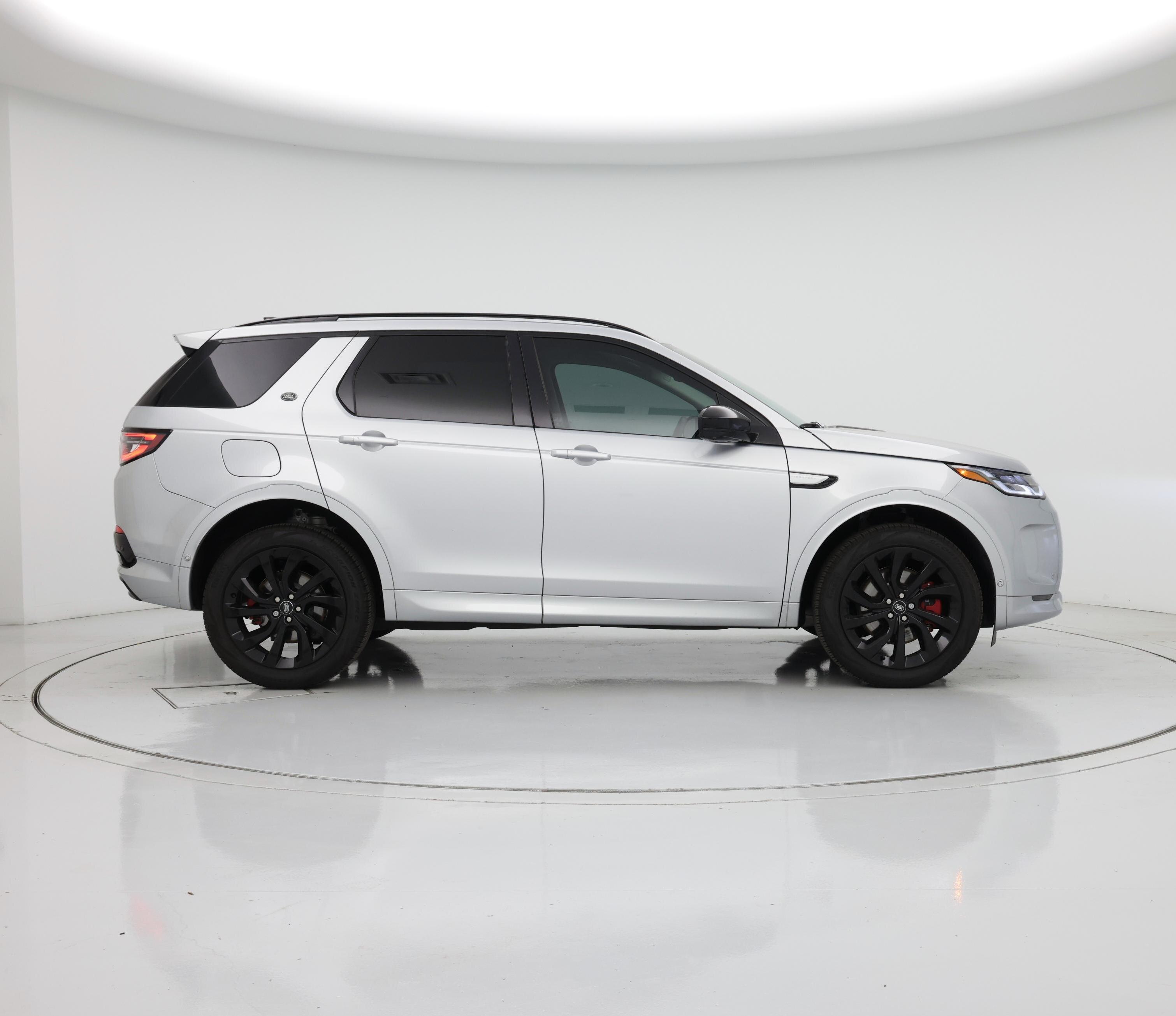 Thumbnail: 2024 Land Rover Discovery Sport - 7