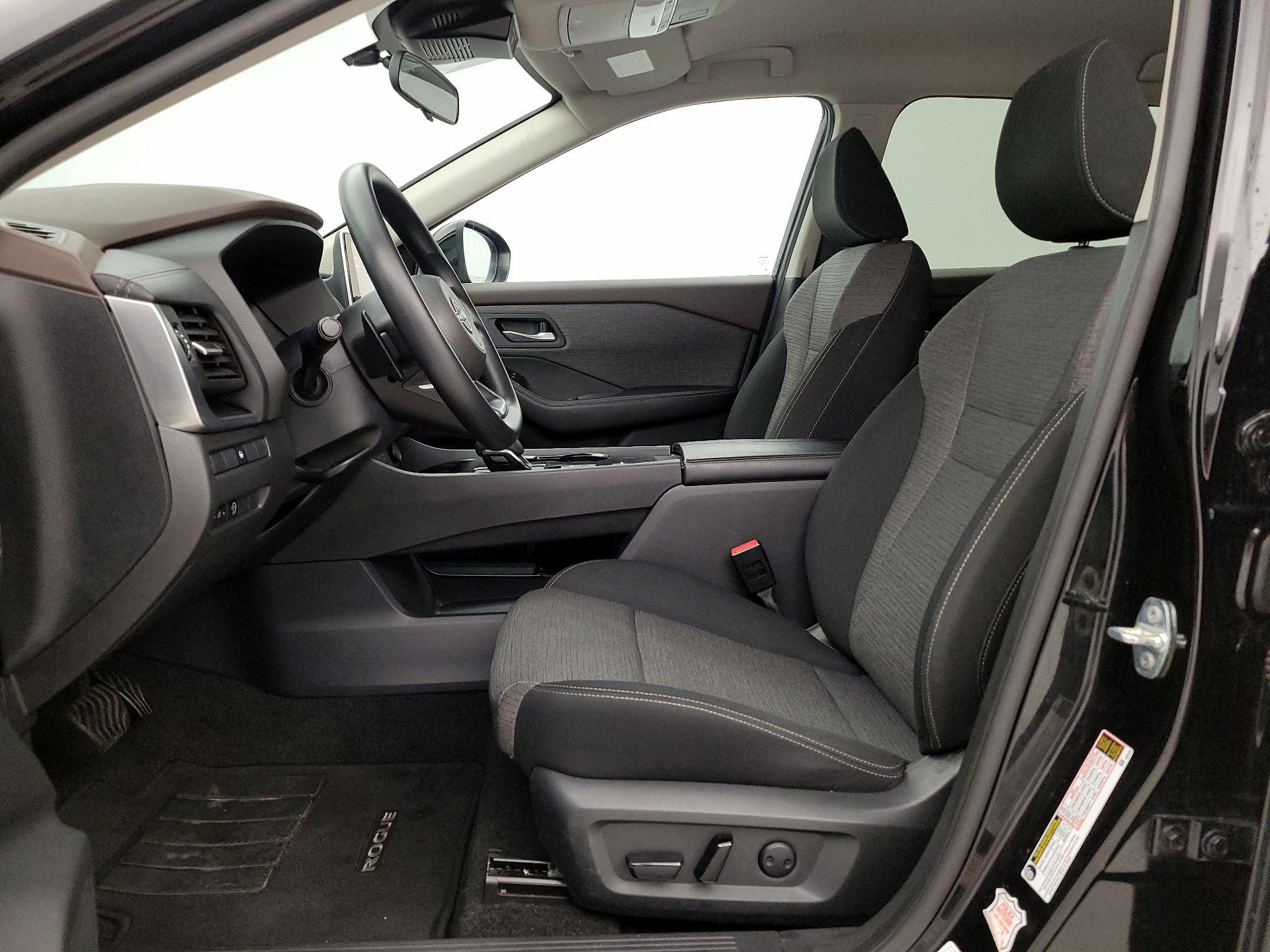 Thumbnail: 2023 Nissan Rogue - 11