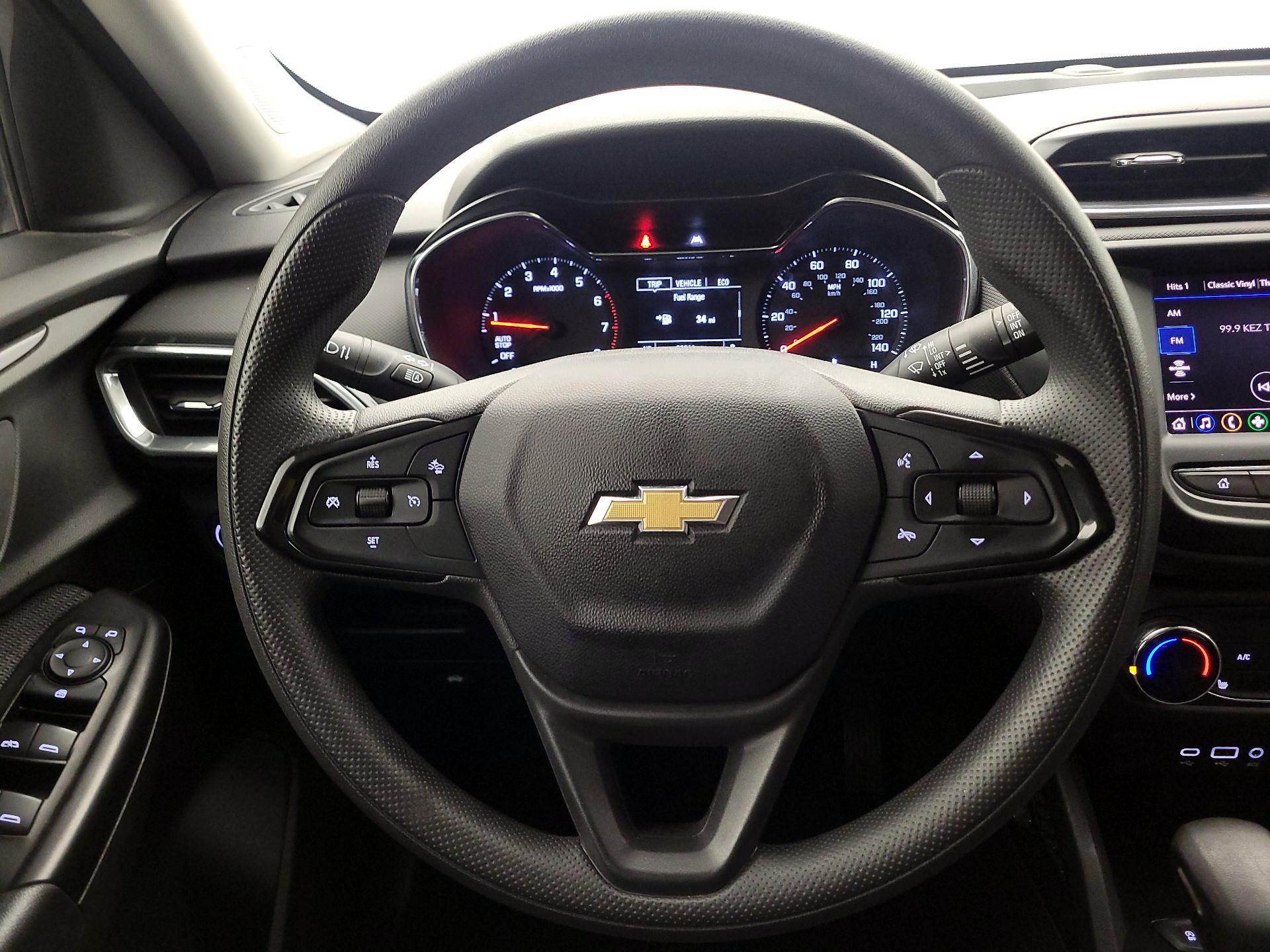 Thumbnail: 2023 Chevrolet TrailBlazer - 10