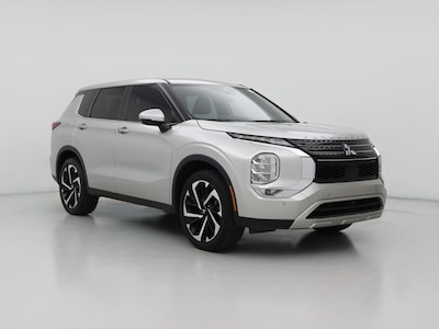 Silver 2022 Mitsubishi Outlander SE